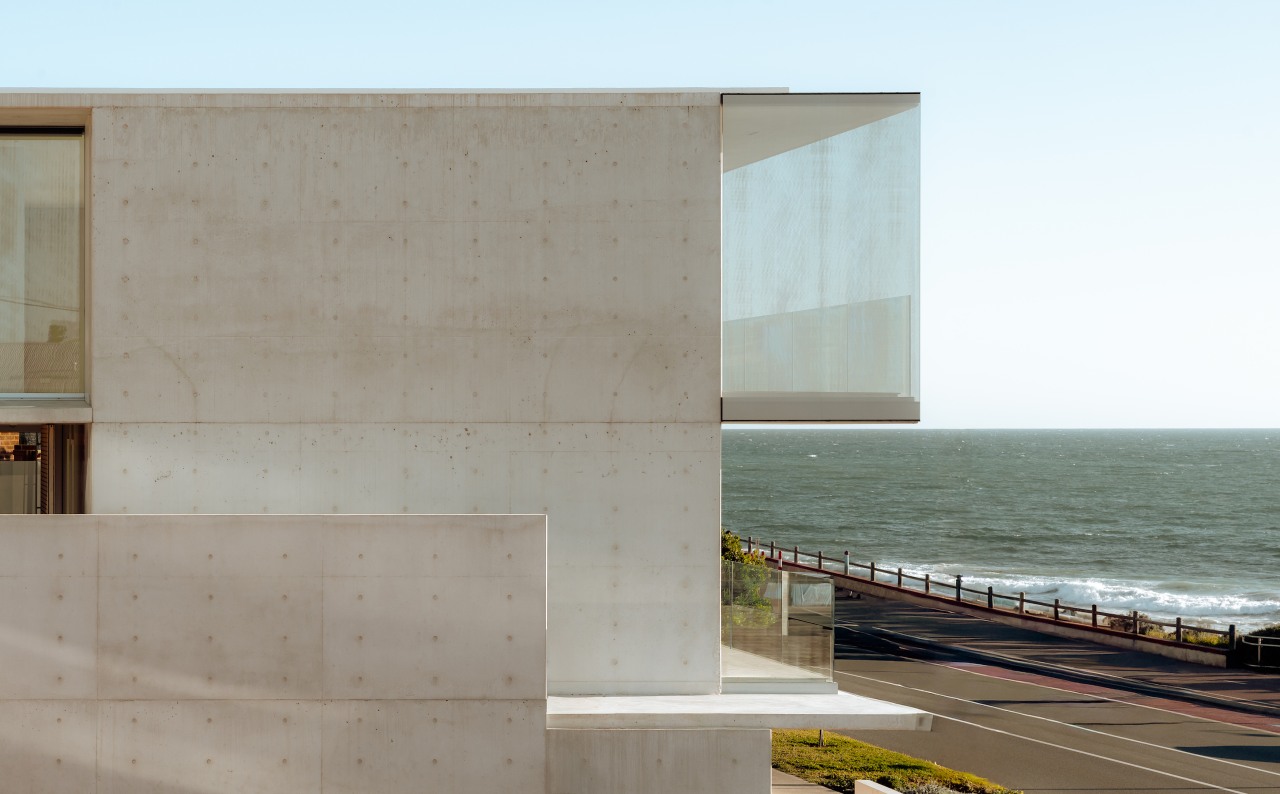 Standing up to the sea -  