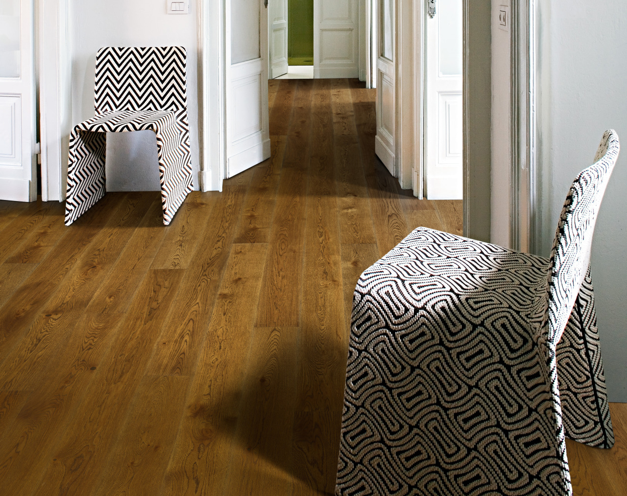 Oak Nouveau Rich cropped -  