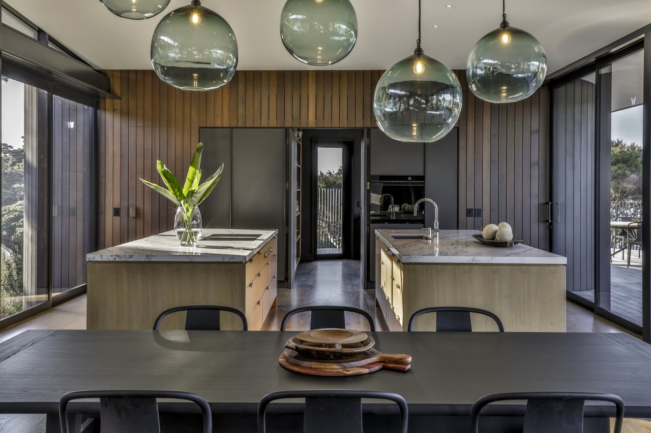The transition between the entertainer's kitchen and scullery 