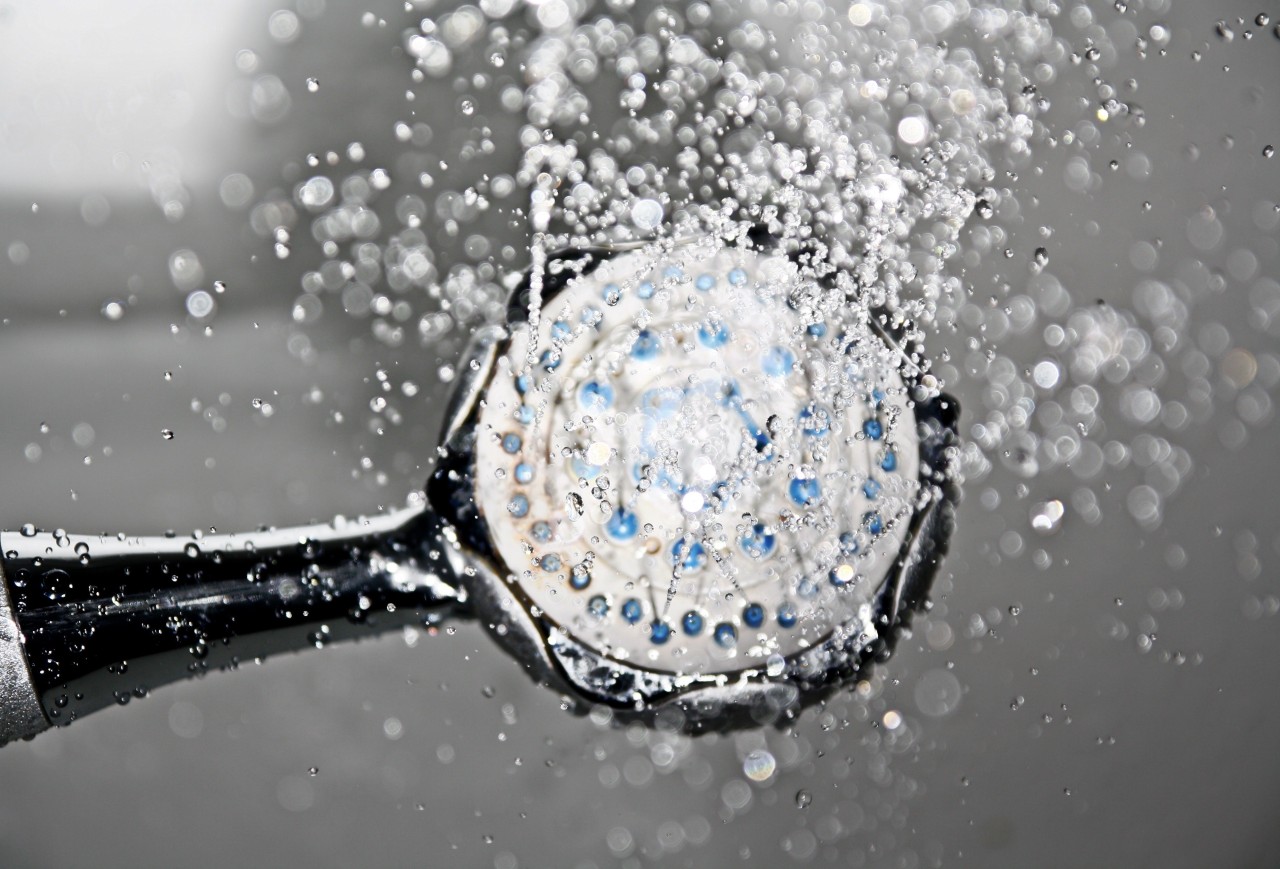 Bath Bathroom Chrome 161502 - close up | close up, drop, freezing, macro photography, water, winter, gray, white