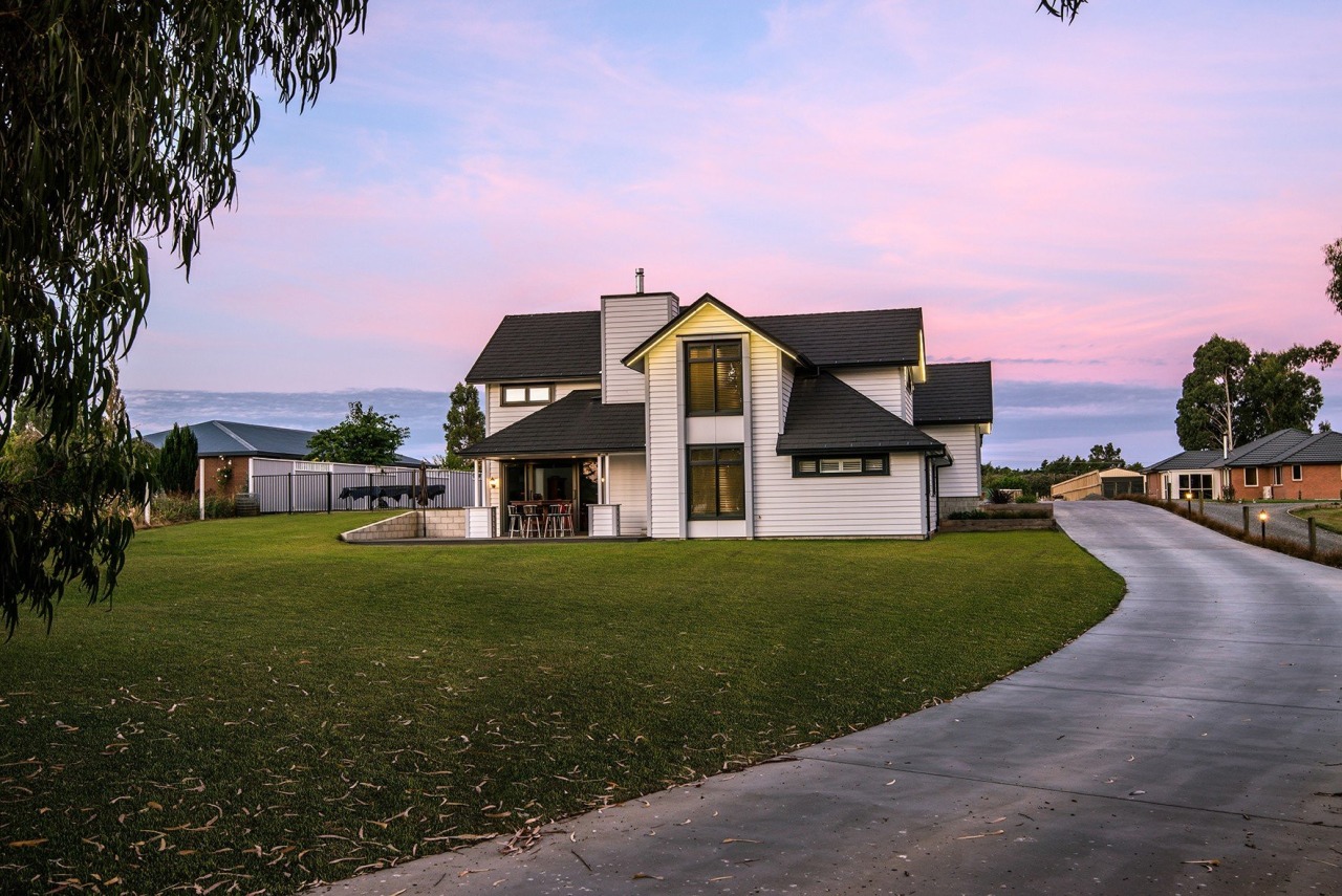 Classic meets contemporary architecture, cottage, estate, facade, farmhouse, home, house, landscape, property, real estate, residential area, sky, suburb, tree, villa, brown