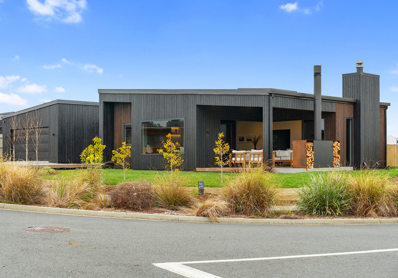 Coastal contemporary -  