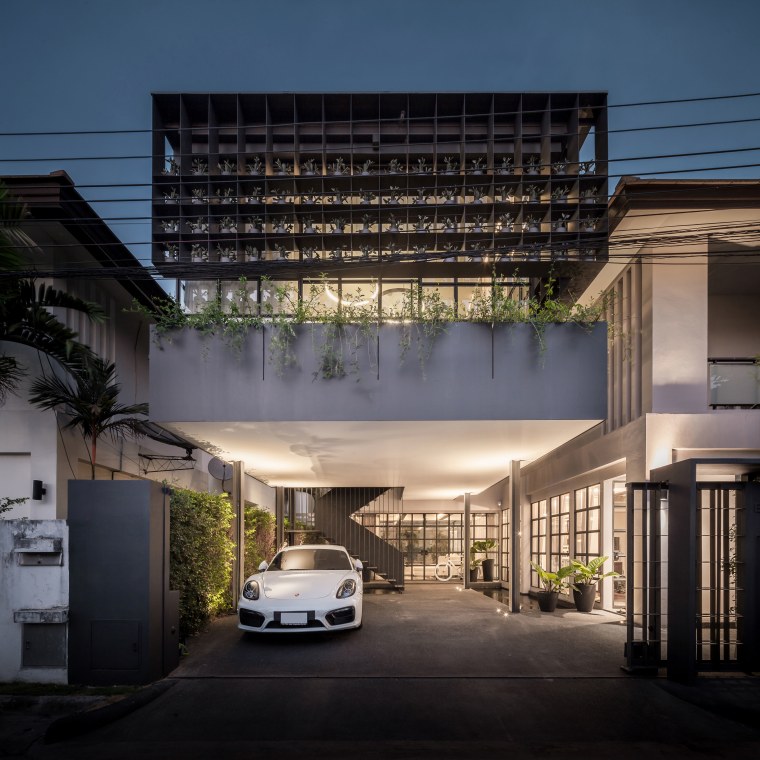 On this renovation and expansion by Anonym Studio, house, residential, Phonphat, Anonym Studio, metal facade, home renovation, home extension