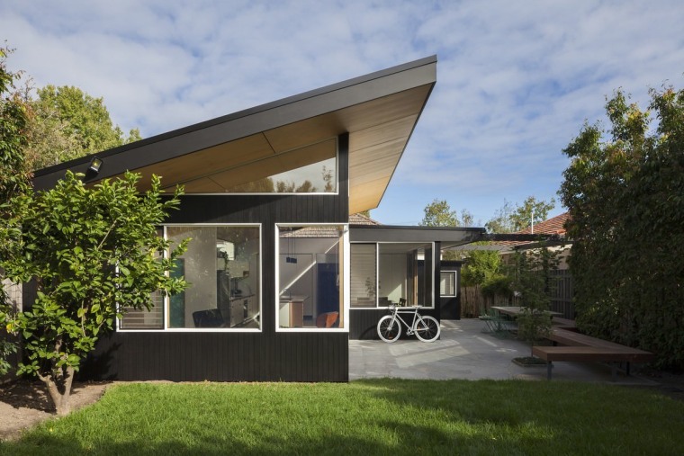 Made in the shade? Not so much. Maximise architecture, cottage, facade, home, house, outdoor structure, property, real estate, residential area, roof, teal, brown