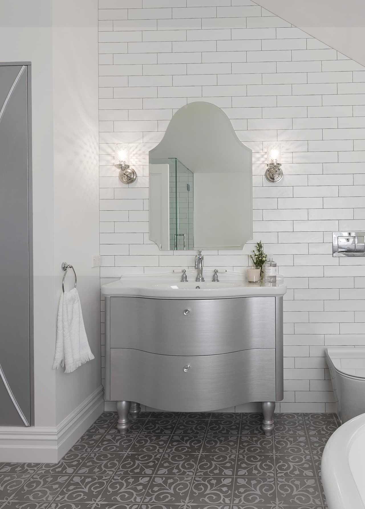 Custom Tiled Shower In A Quad Cities Area Bathroom Design And Materials By Village Home Stor Marble Bathroom Designs Custom Tile Shower White Bathroom Designs
