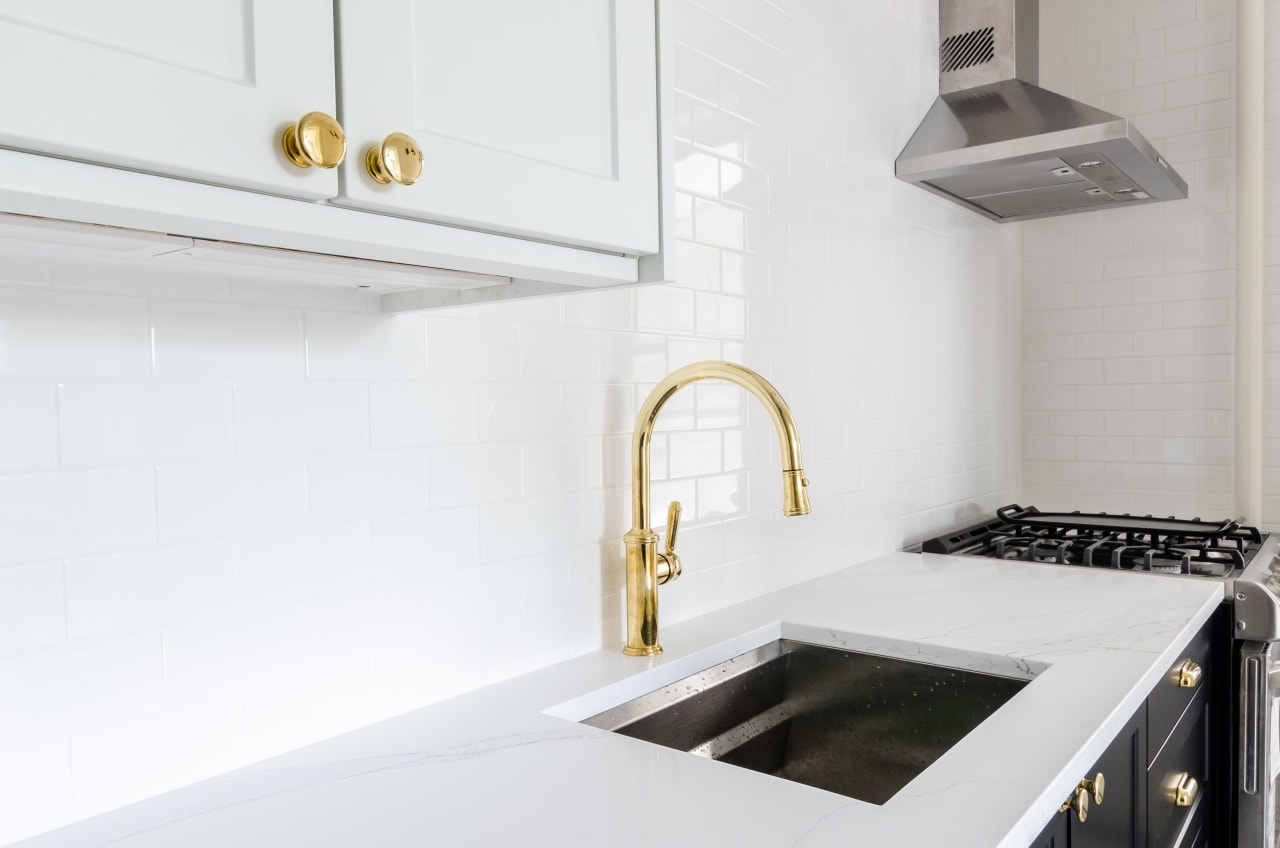 HOW TO CHOOSE A KITCHEN SINK