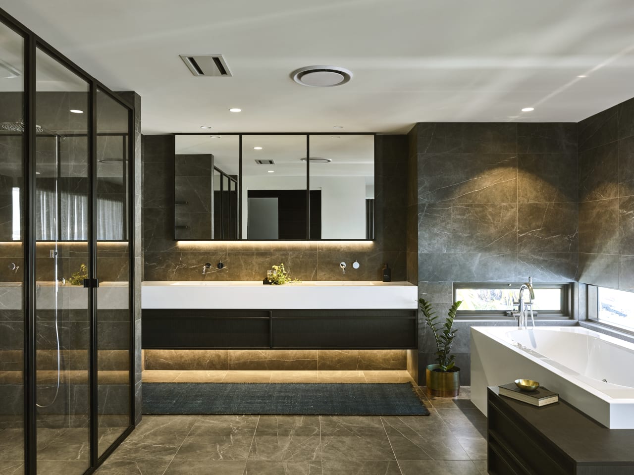 Join the Dark Side: Black Marble for Luxury Bathrooms