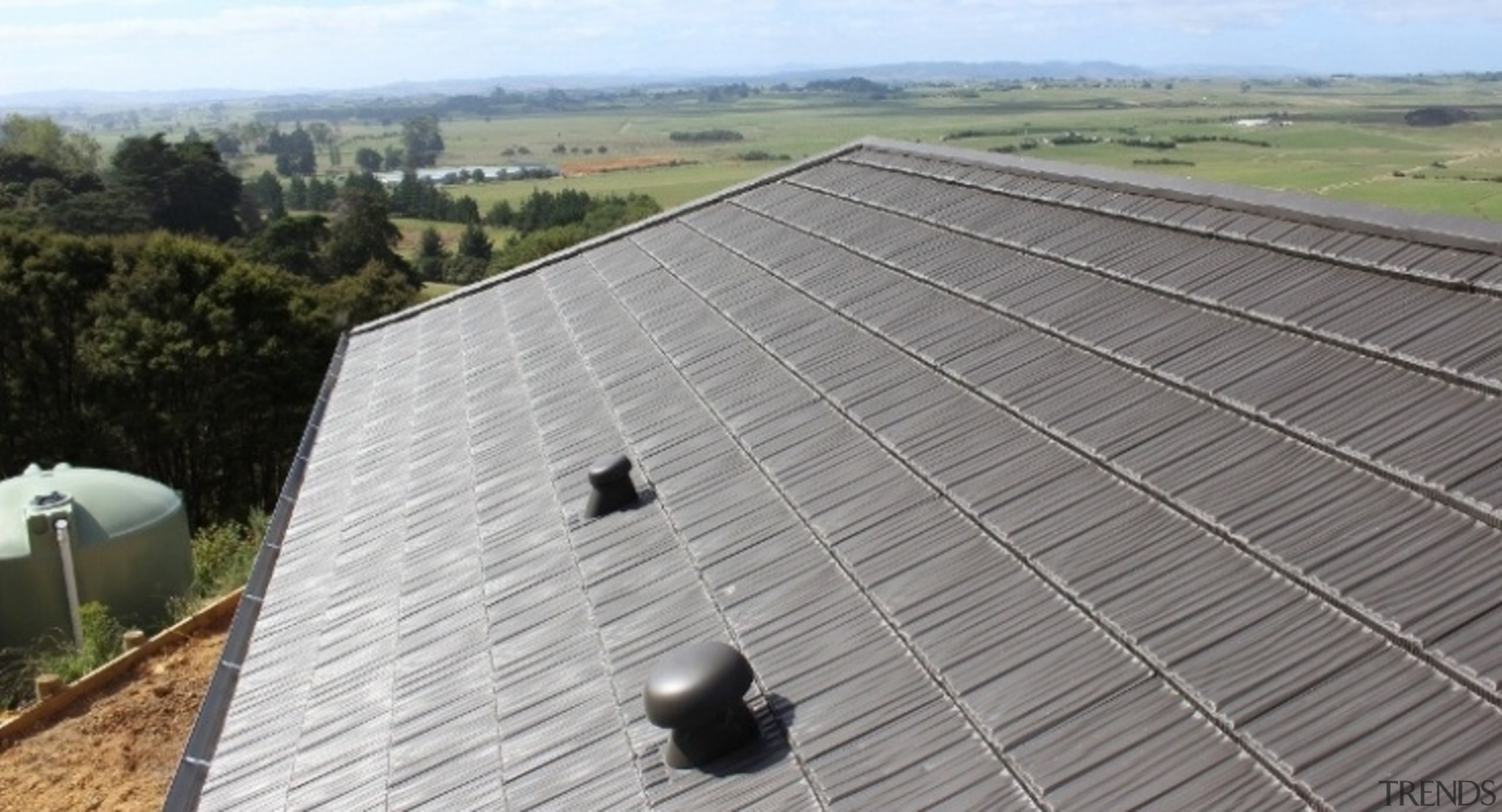 Img 4178 498750 Edited - daylighting | outdoor daylighting, outdoor structure, roof, solar panel, solar power, gray