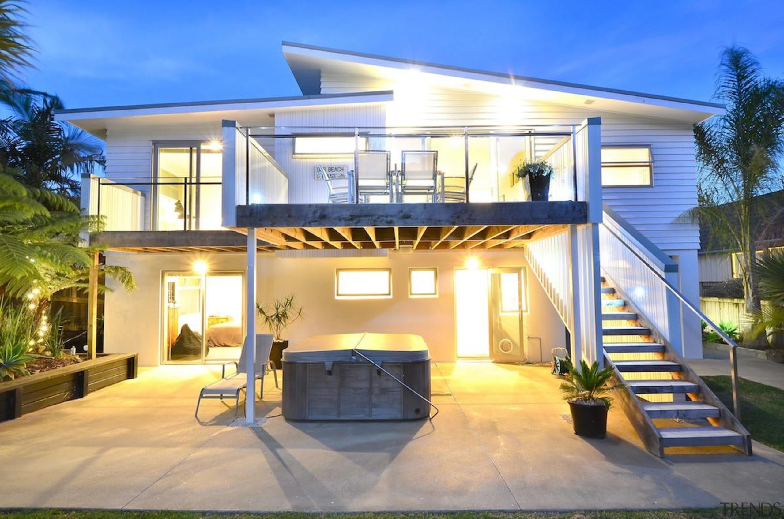 Pictured: Red Beach Home – Trevor Wilson, Architecture backyard, estate, facade, home, house, outdoor structure, property, real estate, villa, blue