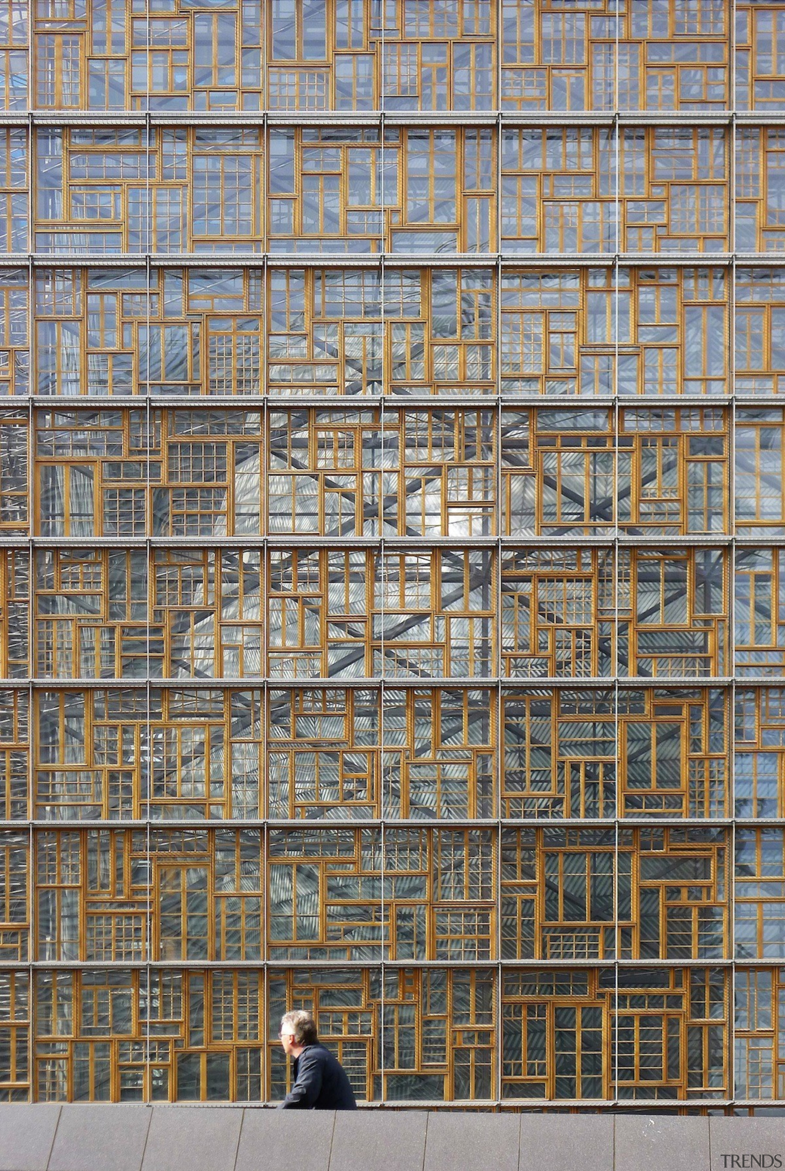 This new headquarters for the European Union Council architecture, building, facade, line, scaffolding, structure, tower block, window, wood, gray