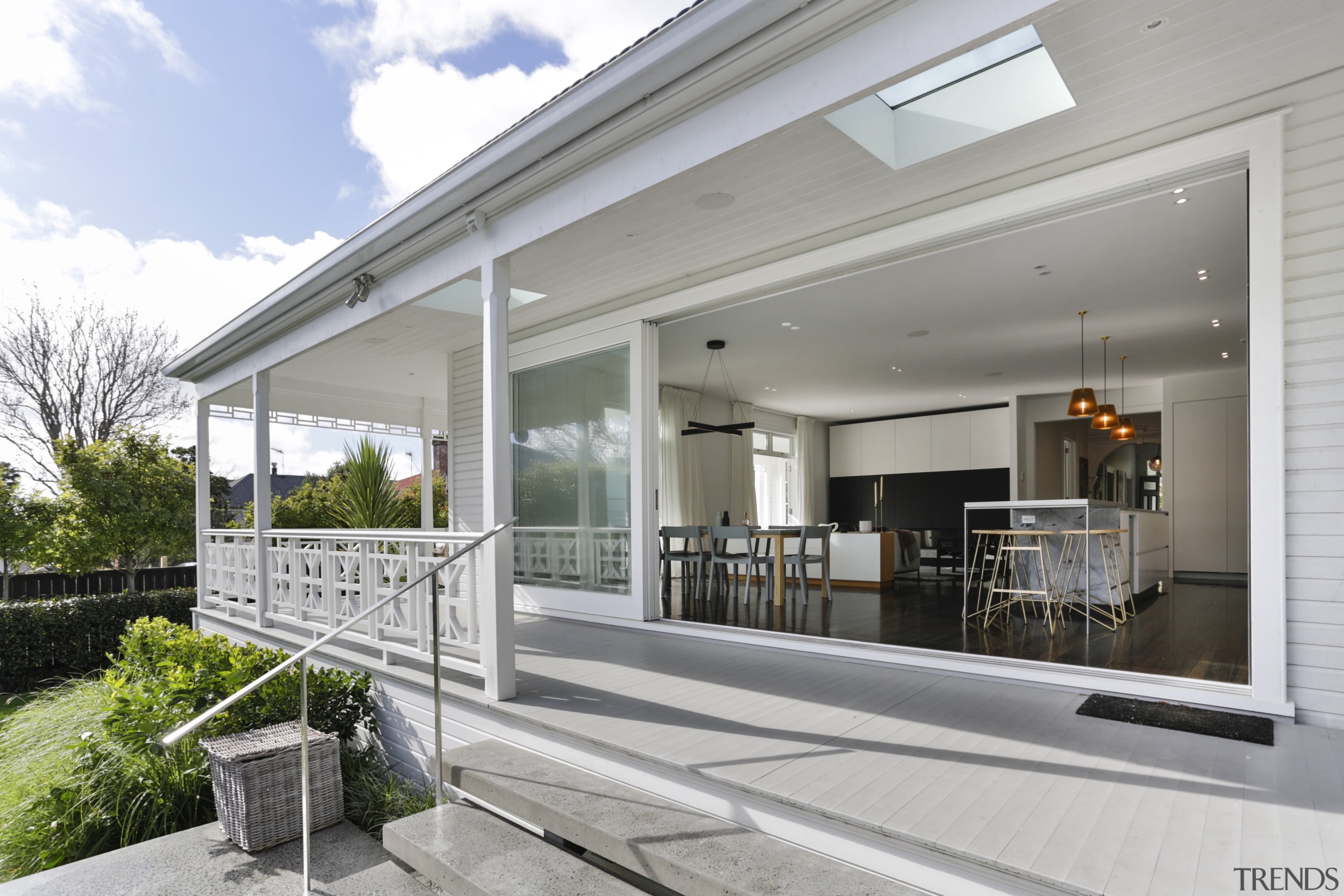 Winner – Matt Brew Architect – 2018 TIDA home, house, property, real estate, window, gray, white