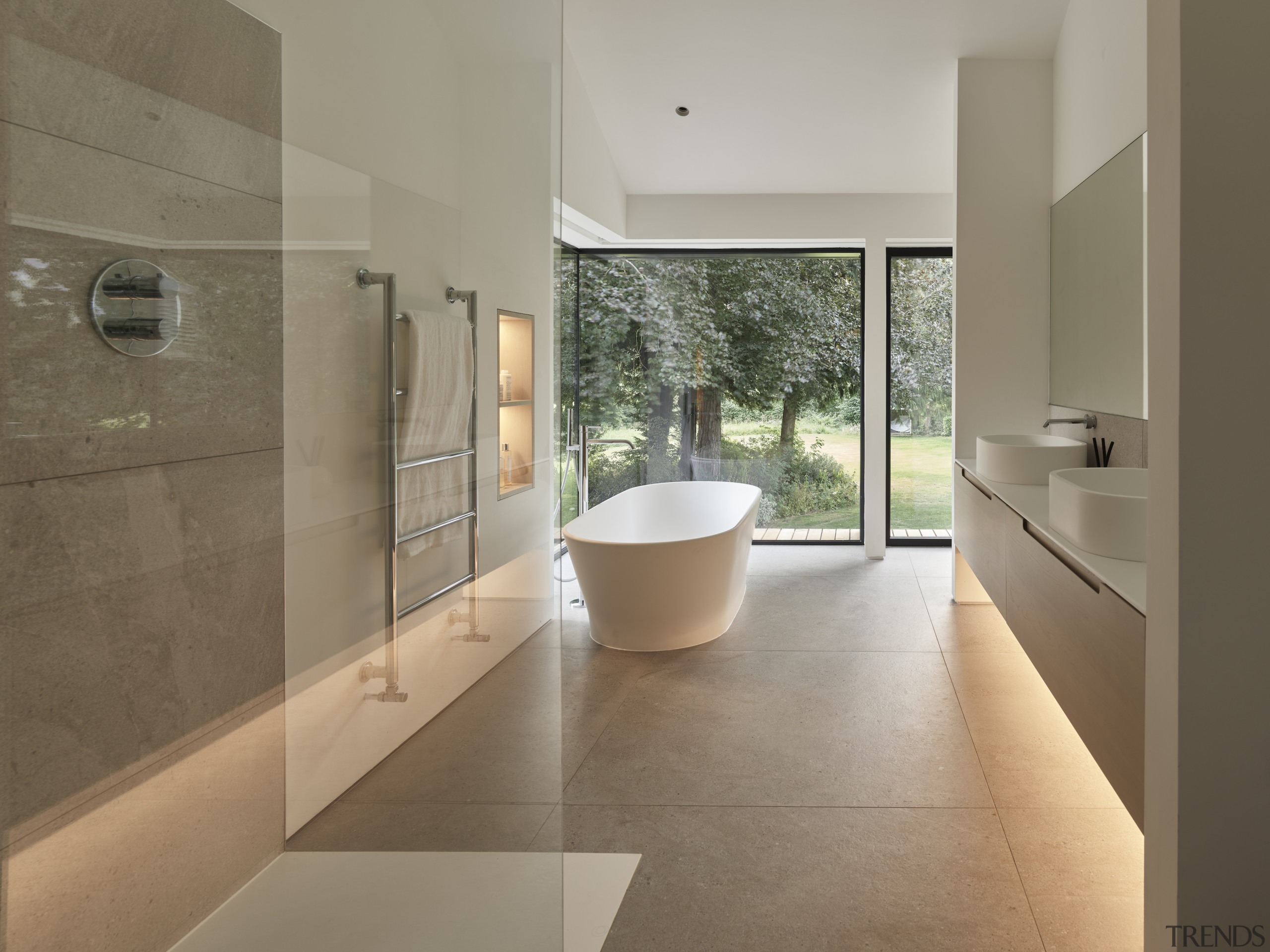 Master ensuite with views. - Contrasting yet complementary 