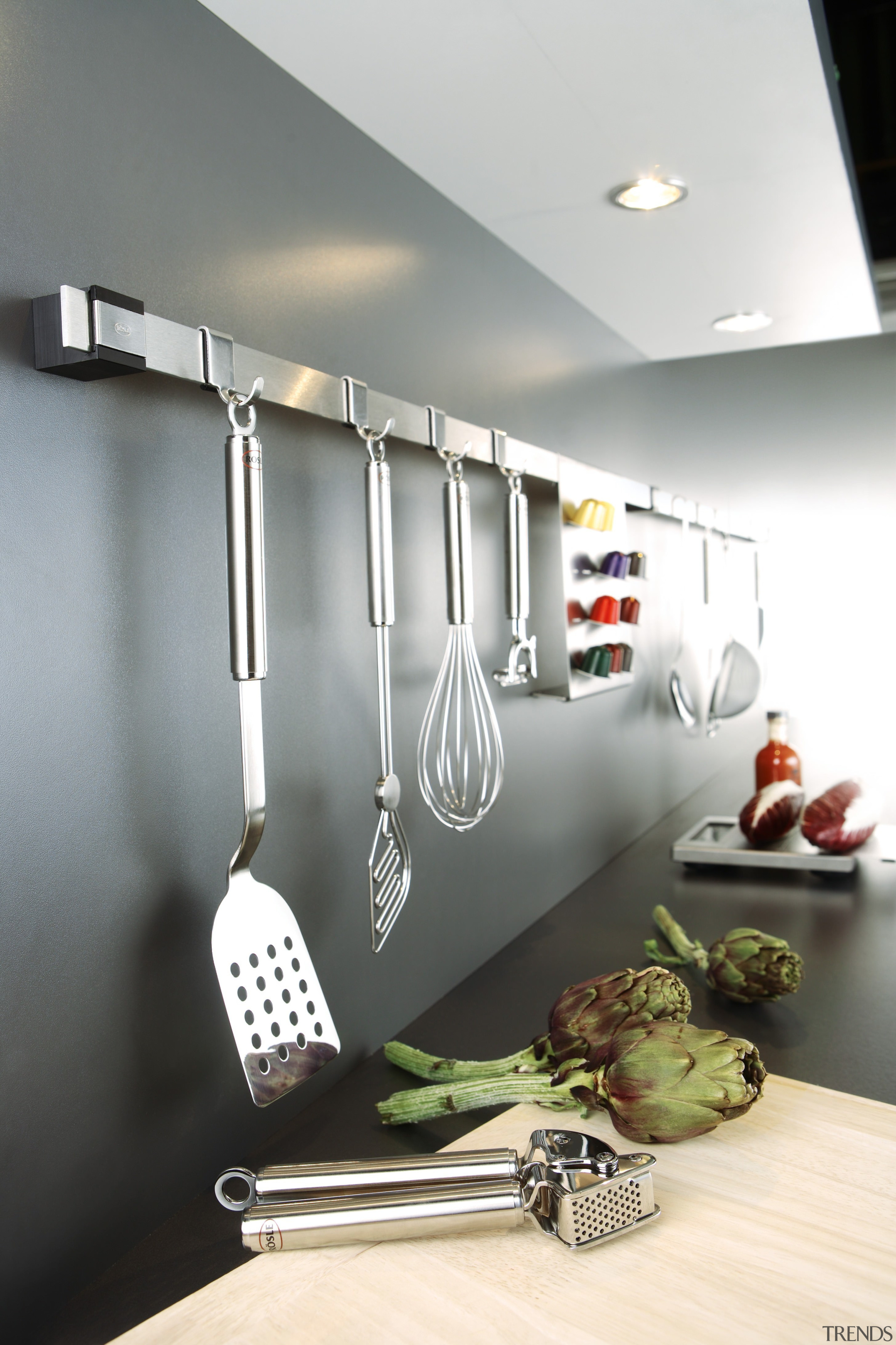 The Studio of Tableware – Rosle Open Kitchen interior design, product design, room, gray, white