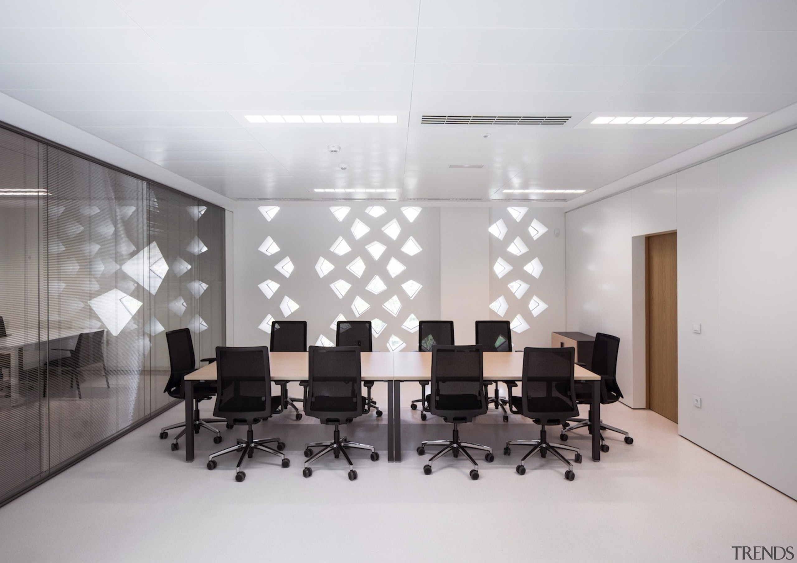 Palace of Justice building | Mecanoo + Ayesa ceiling, conference hall, furniture, interior design, office, product design, table, wall, gray, white