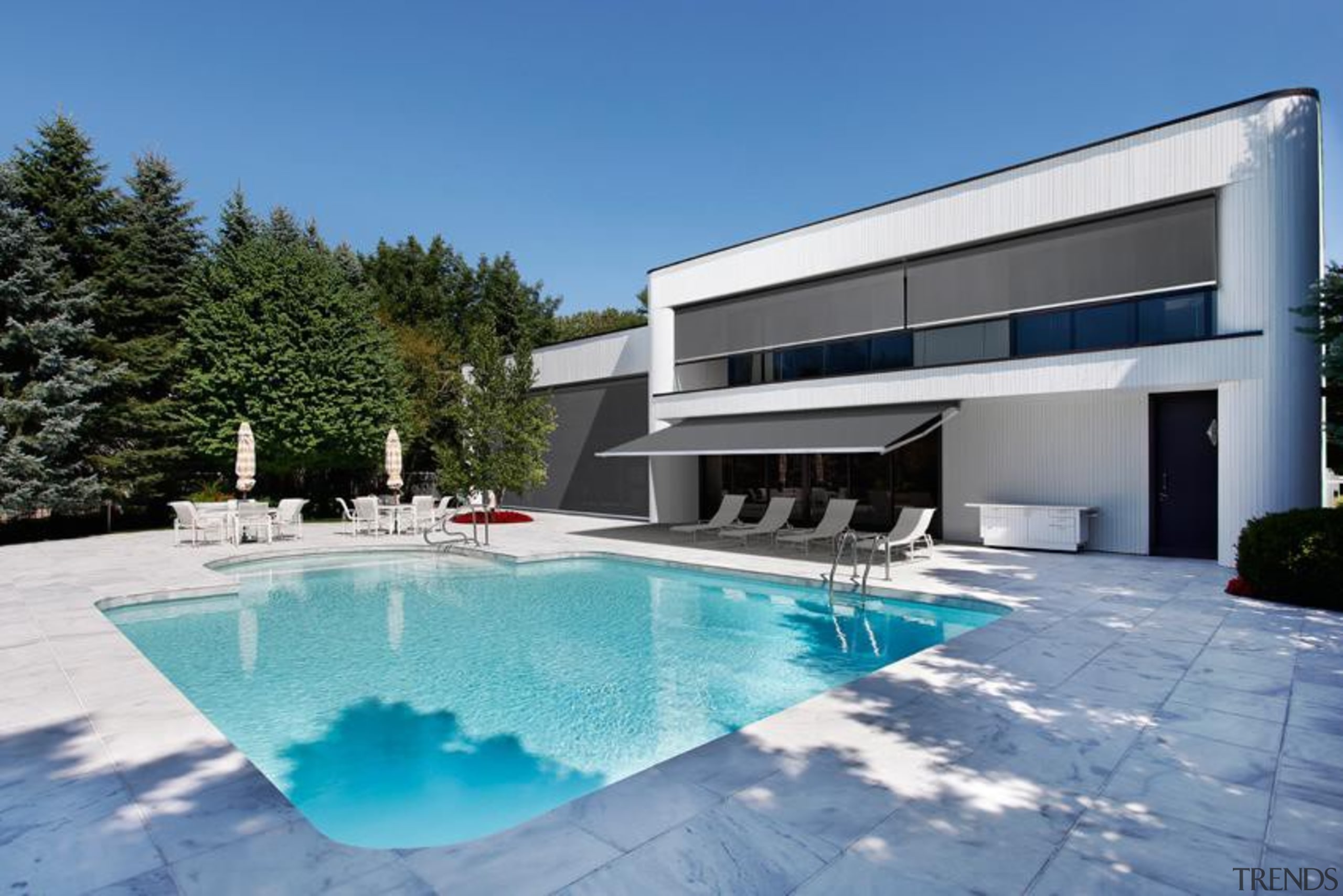 luxaflex evo cable awning - luxaflex evo cable architecture, estate, facade, home, house, property, real estate, swimming pool, villa, teal