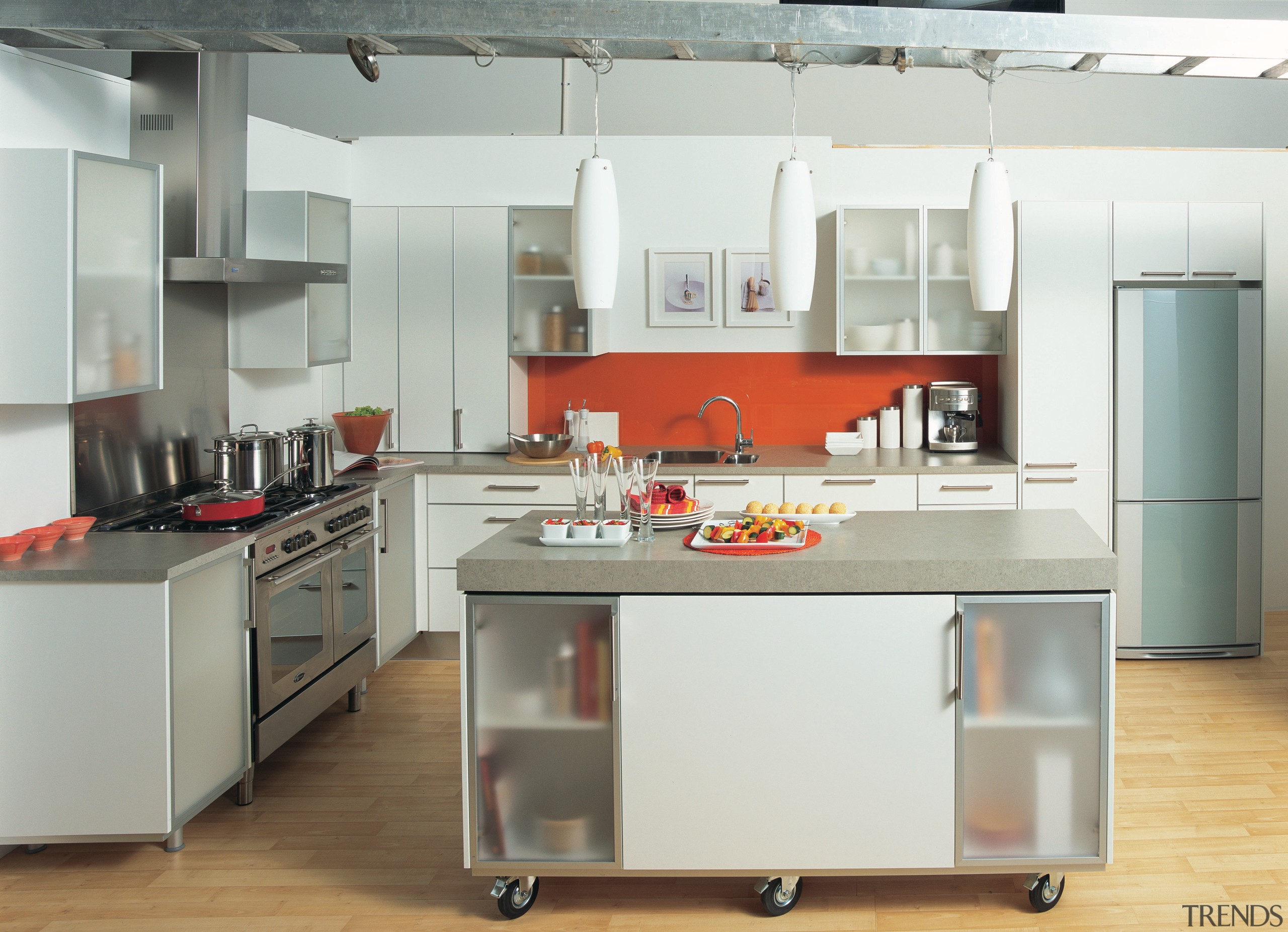 Showroom kitchen with white cabinetry, grey benchtop, red cabinetry, countertop, cuisine classique, interior design, kitchen, green