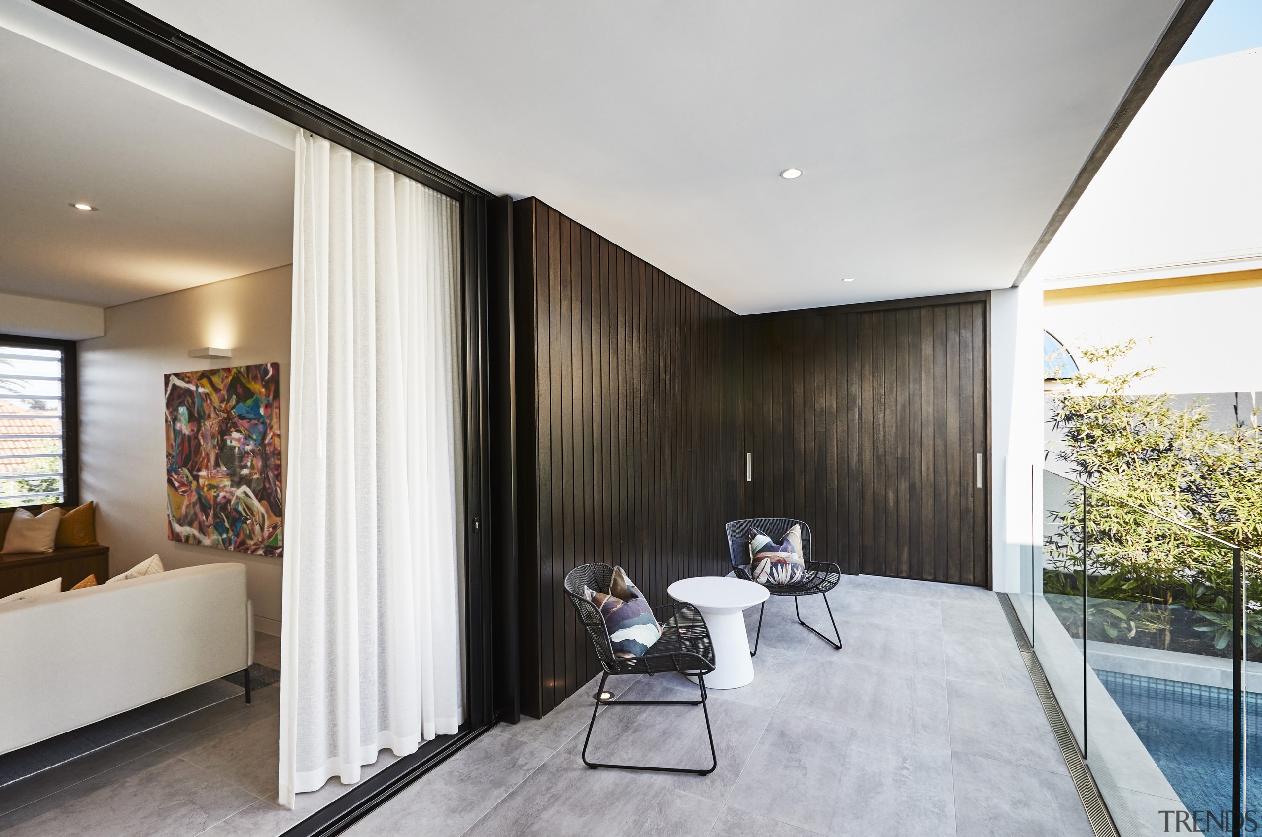 The rear ground level zone has the girls 