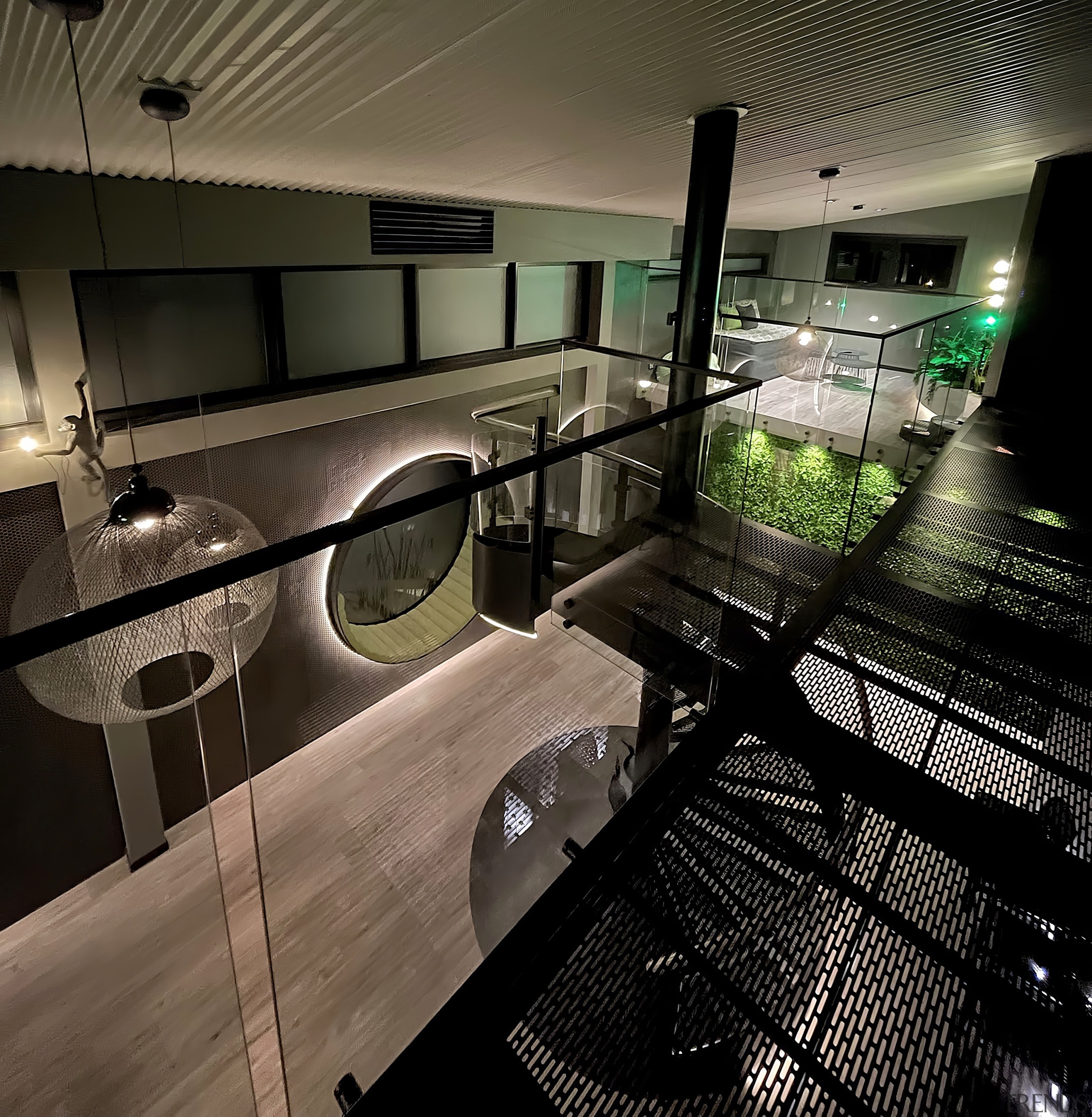 Every viewing angle brings new visual surprises. 