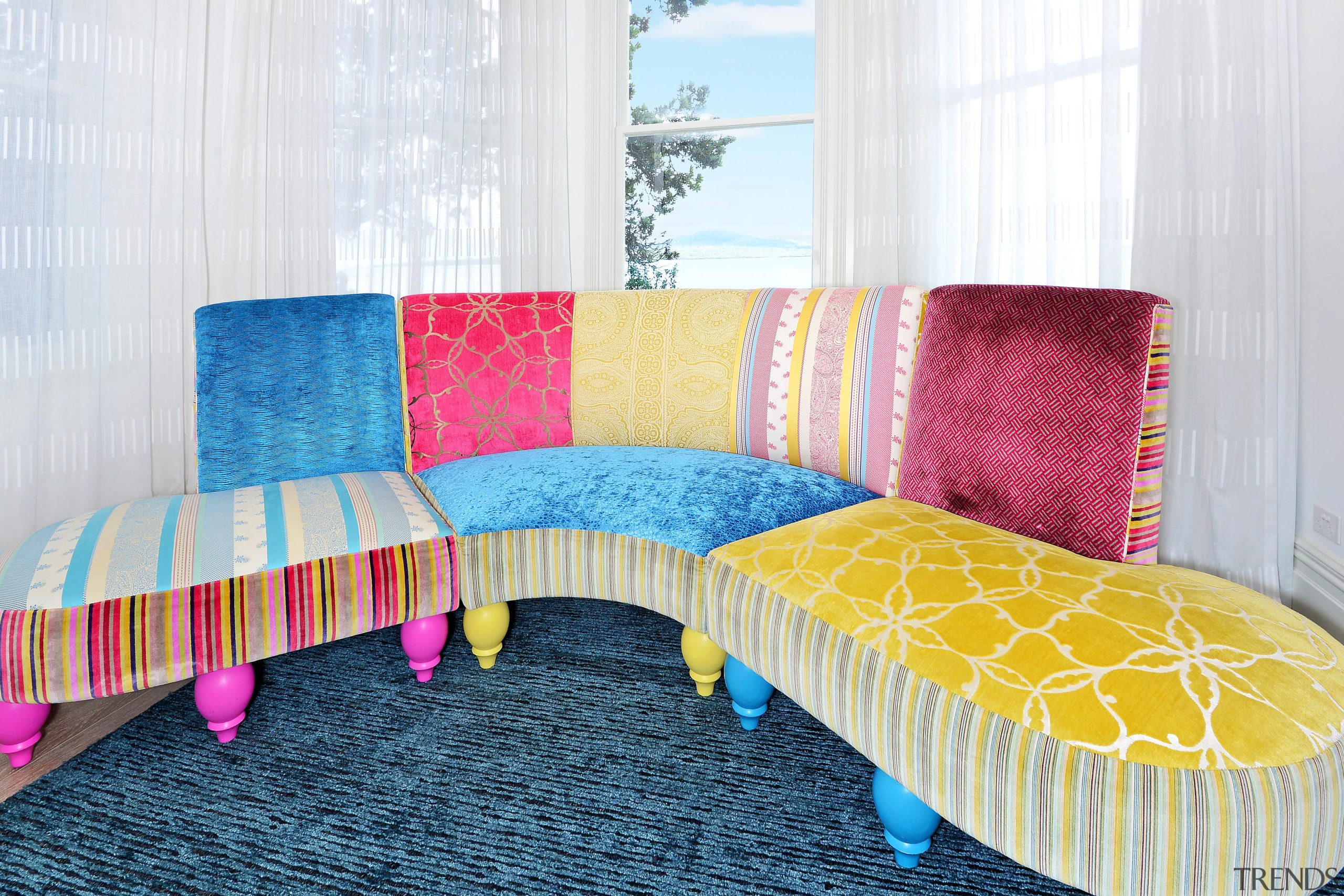 6002960.jpg - 6002960.jpg - chair | couch | chair, couch, cushion, furniture, interior design, table, textile, white