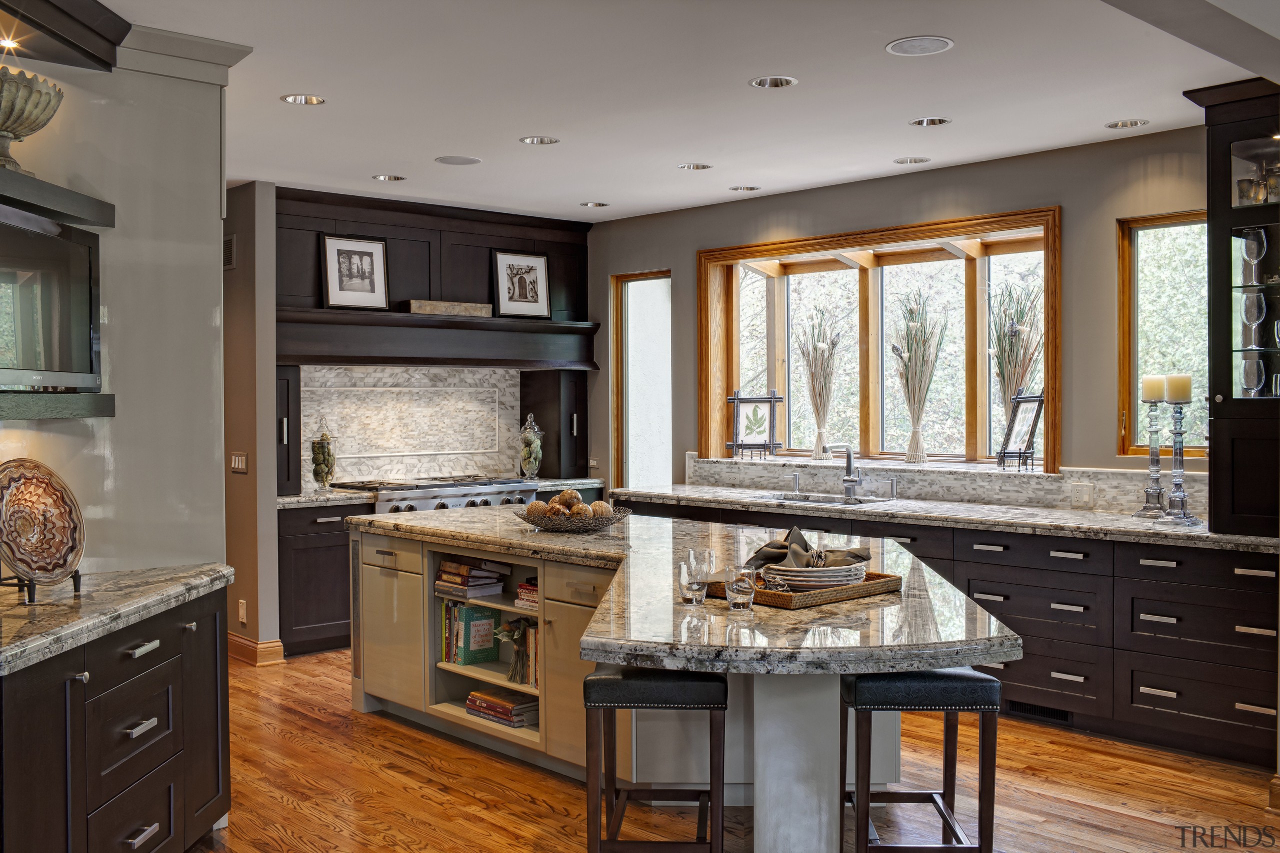 Old oak kitchen.High-gloss paint. Wood floors. - Old cabinetry, countertop, cuisine classique, estate, interior design, kitchen, room, gray, black