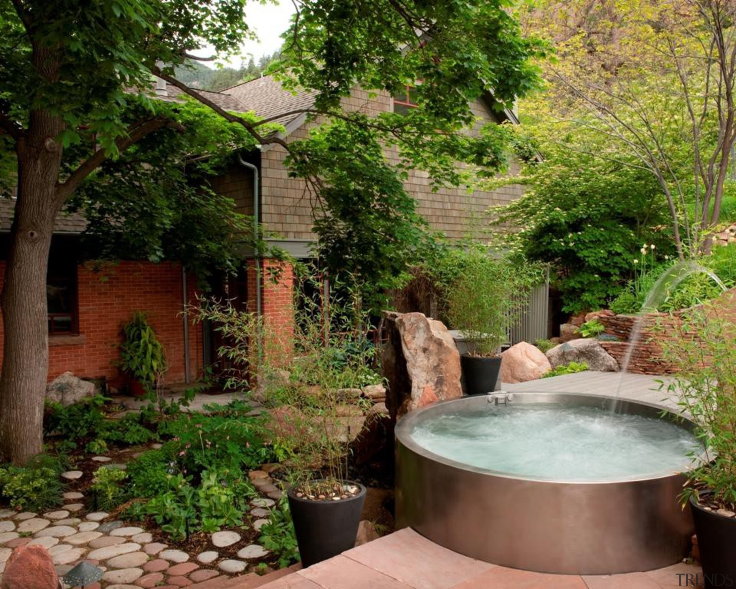 Custom Stainless Steel Spa with Built in Bench backyard, courtyard, estate, garden, home, landscape, landscaping, outdoor structure, plant, property, real estate, water feature, yard, brown