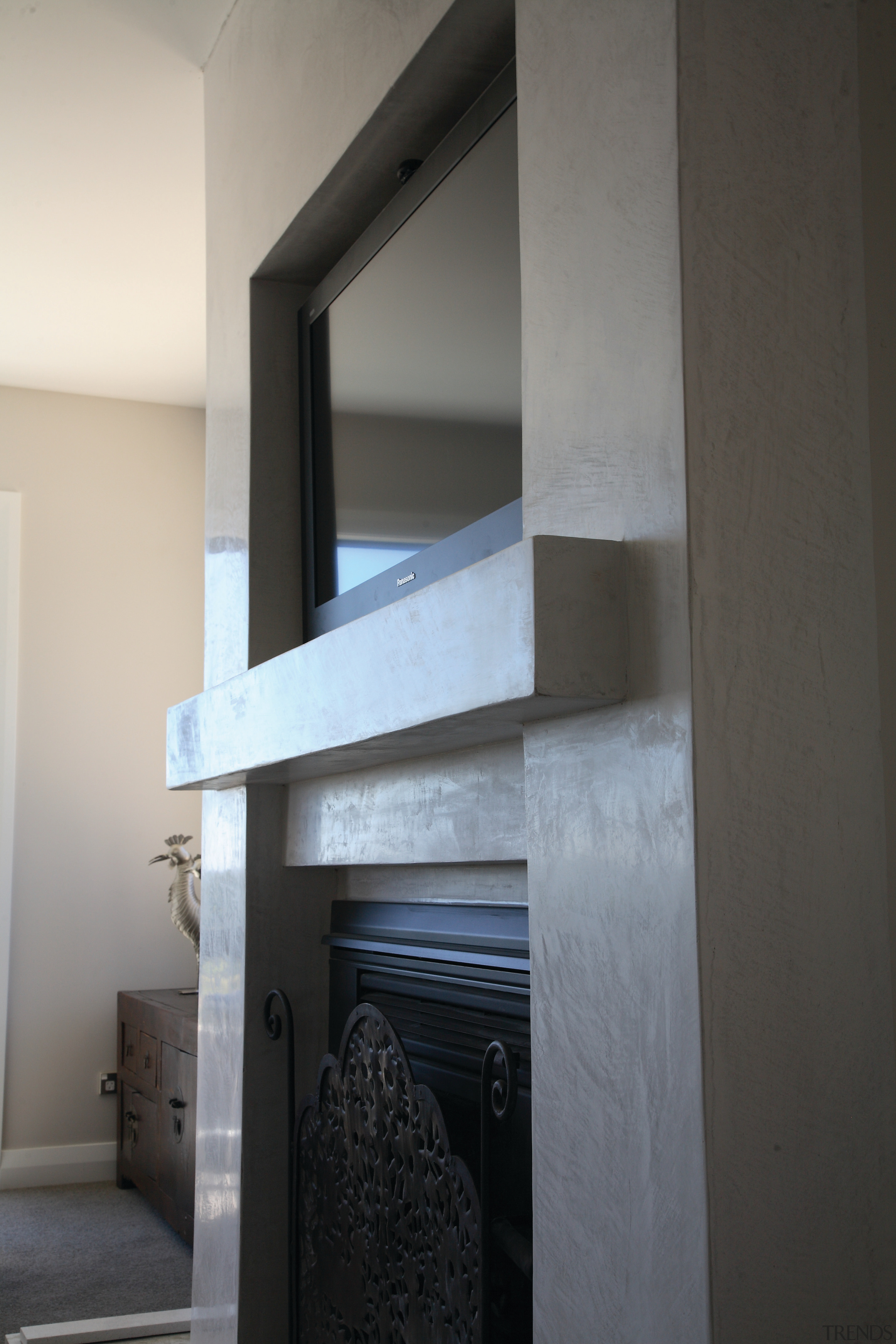 Side view of marblestone pre-cloured wall with t.v daylighting, room, shelf, shelving, wall, gray, black