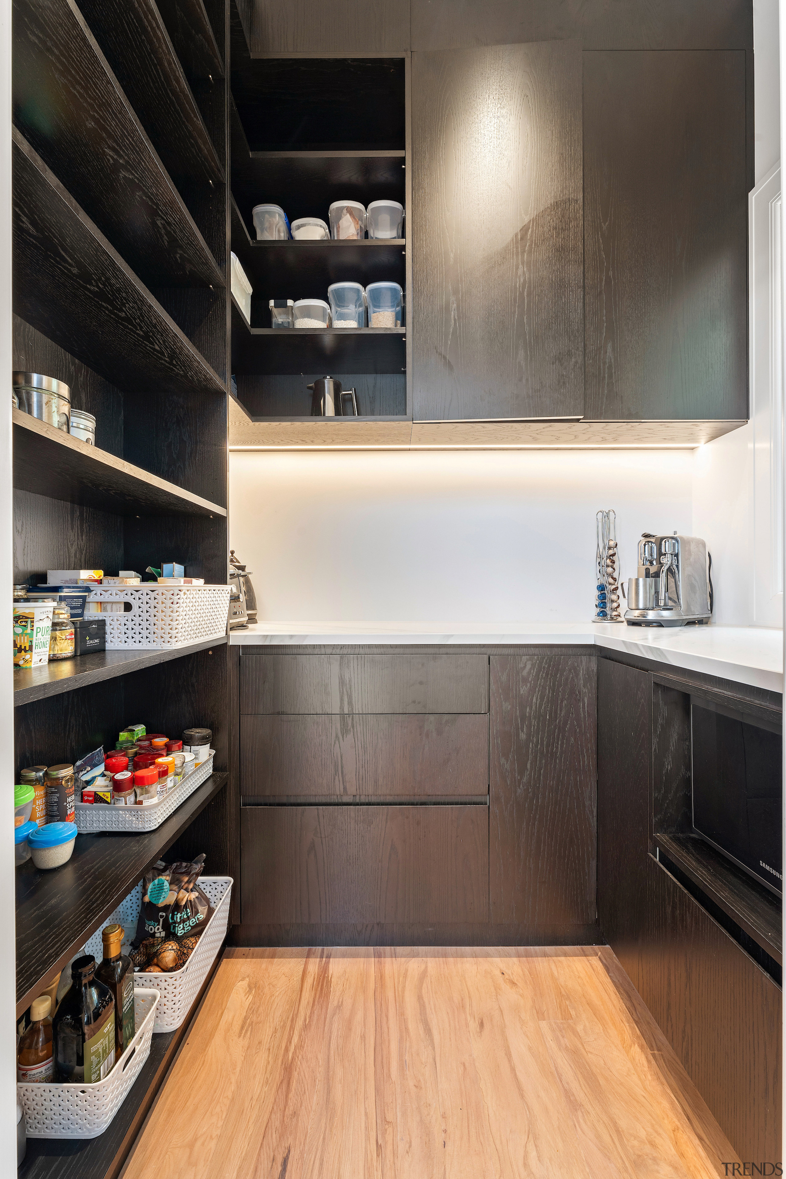 The capacious scullery includes plenty of open display 