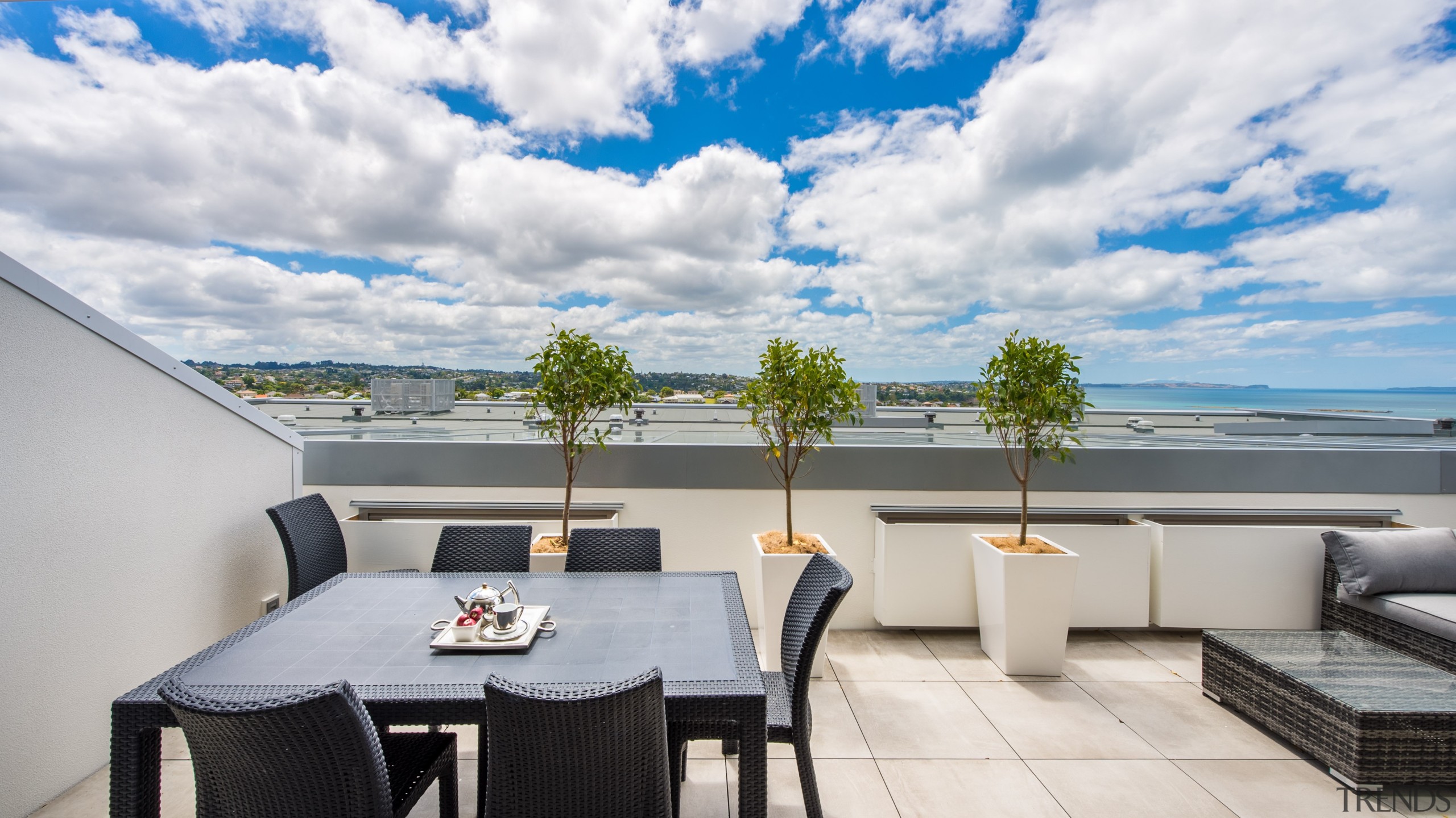 Deck with seaview - Deck with seaview - apartment, home, penthouse apartment, property, real estate, roof, sky, white, gray