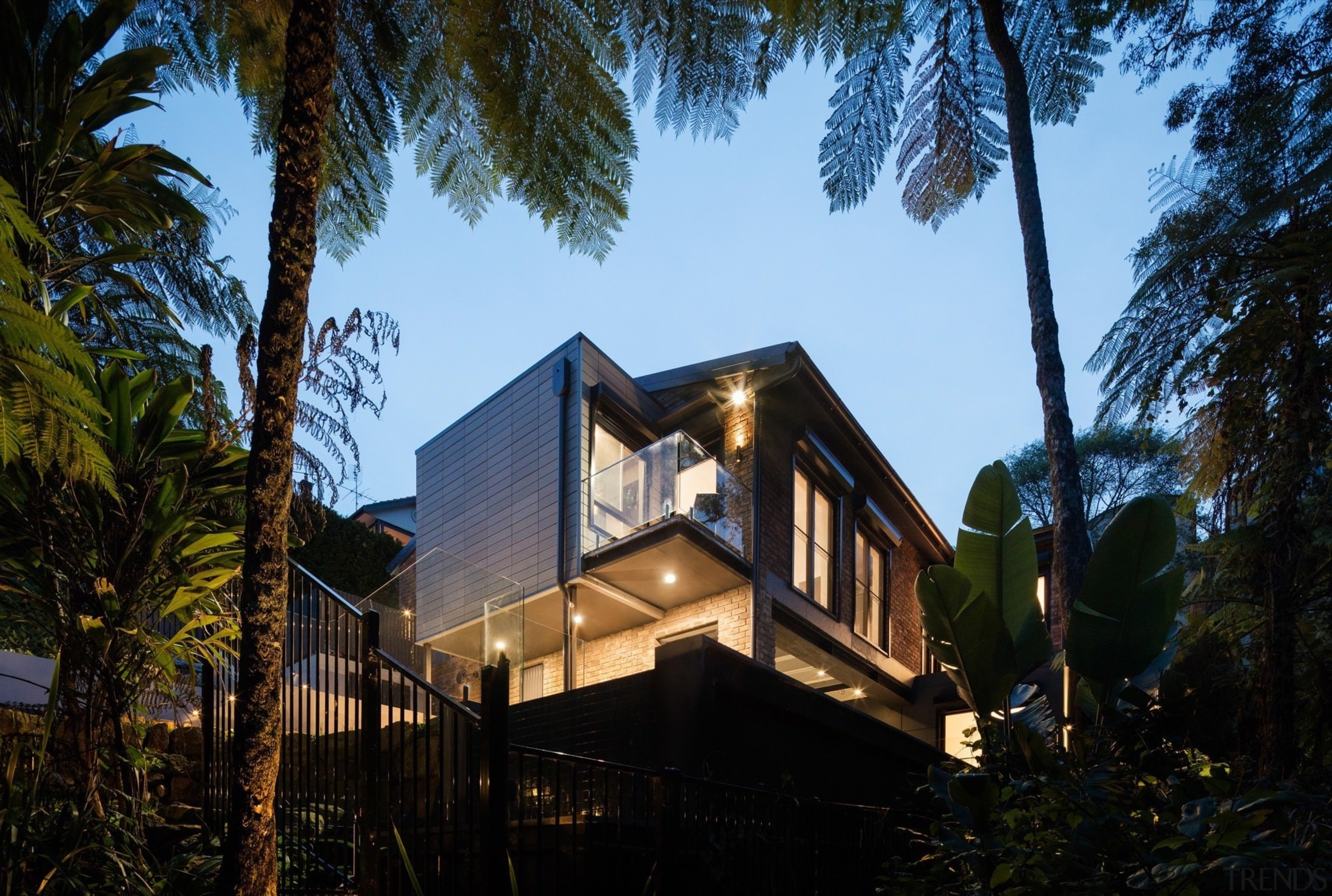 Architect: Bijl ArchitecturePhotography by Katherine Lu architecture, arecales, building, cottage, estate, facade, home, house, lighting, palm tree, property, real estate, sky, villa, black