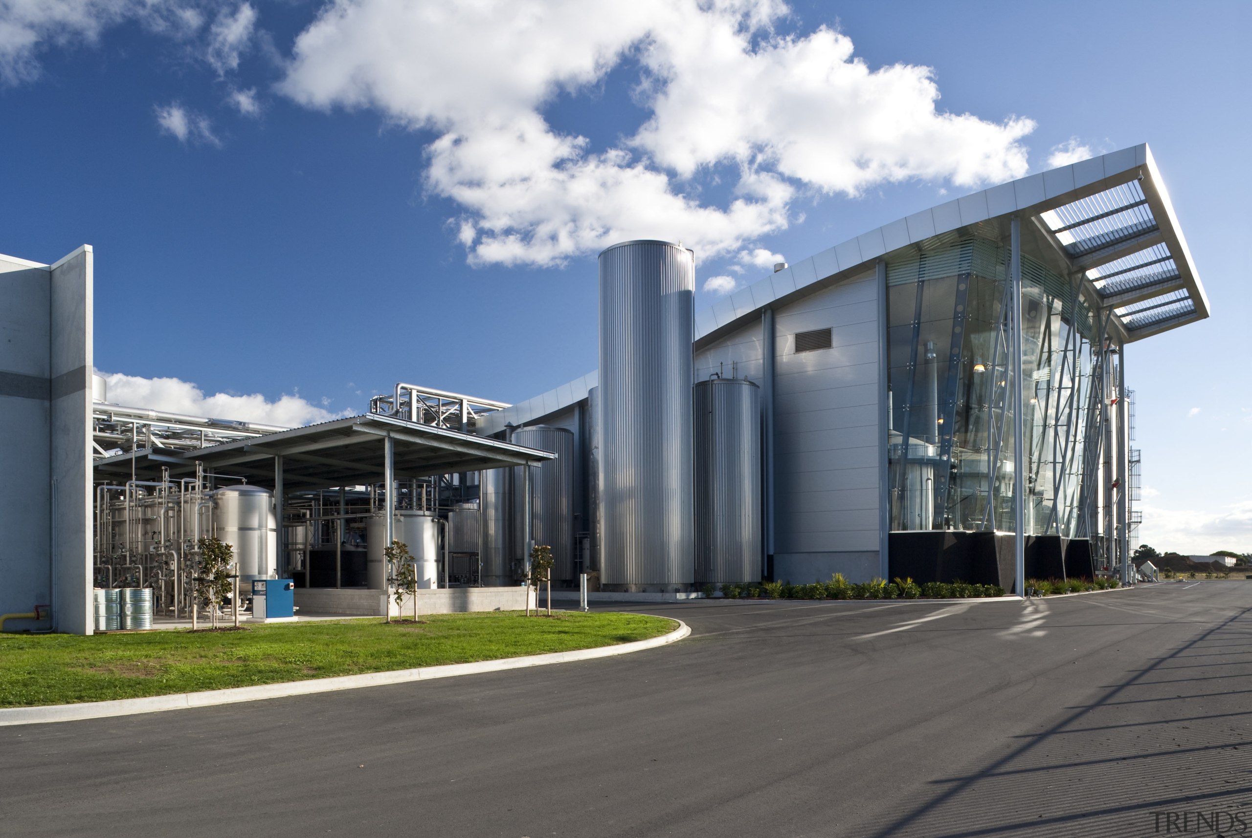 Exterior view of the brewhouse which was constructed architecture, building, commercial building, corporate headquarters, facade, headquarters, mixed use, real estate, sky, structure, gray