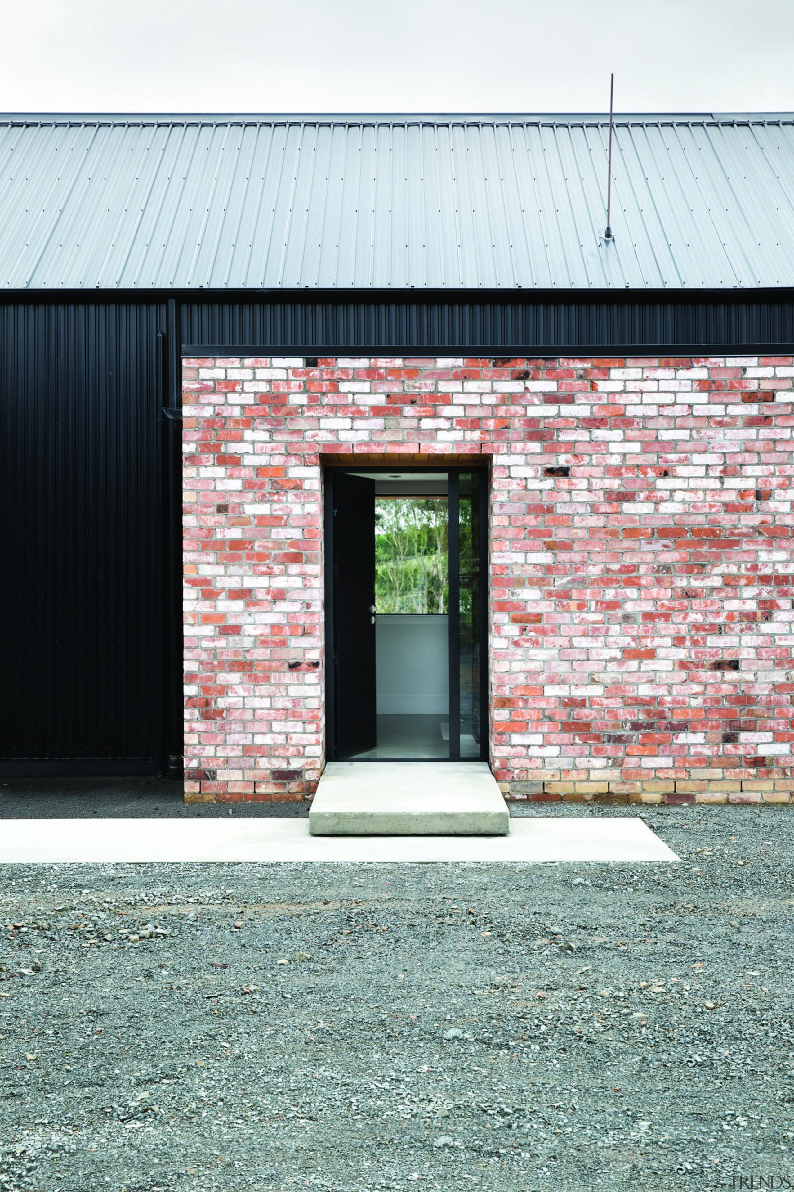 Black Barn - Dimondclad Rib 50 in Black arch, architecture, brick, brickwork, building, door, facade, house, roof, structure, wall, window, white