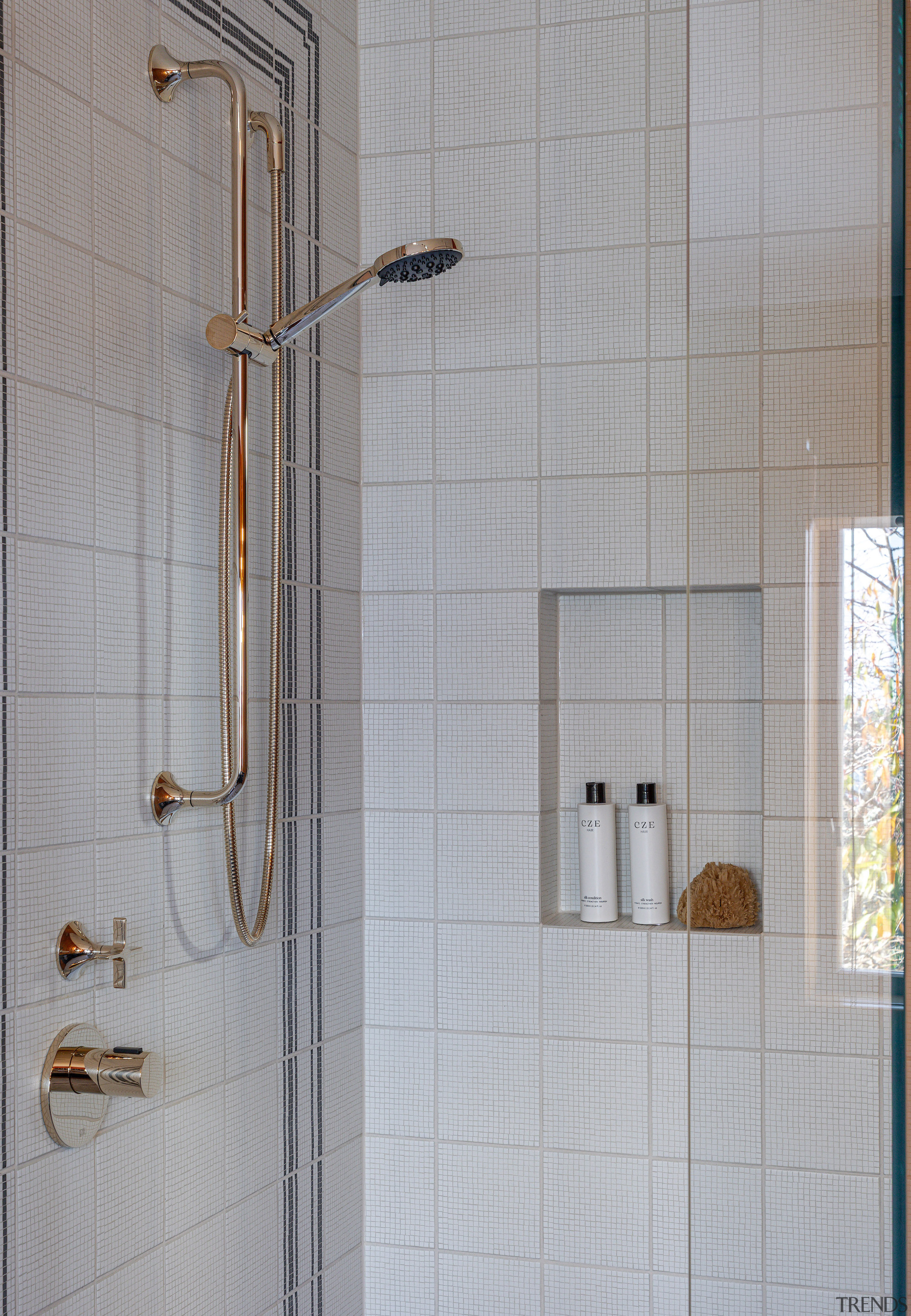 The shower stall has a clean, contemporary feel. 