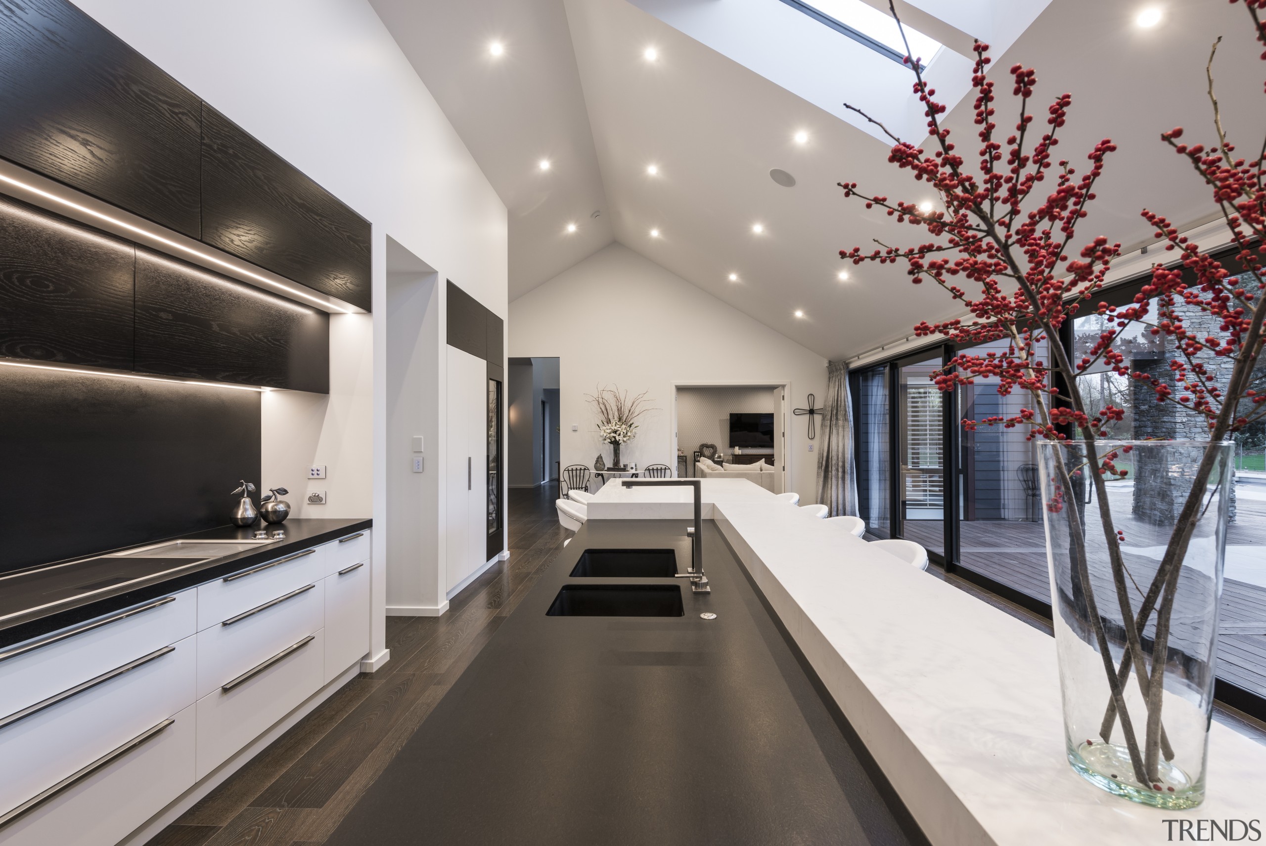 This thick white benchtop is for breakfasting or ceiling, interior design, gray