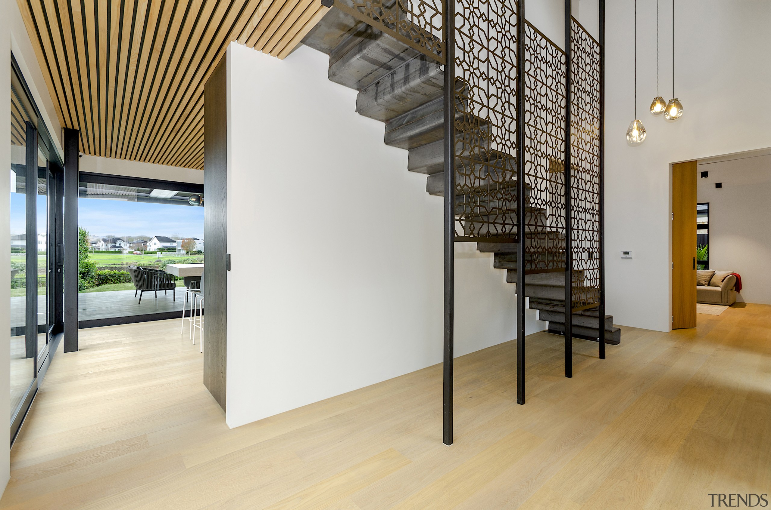 Access to the kitchen and entertaining areas is gray