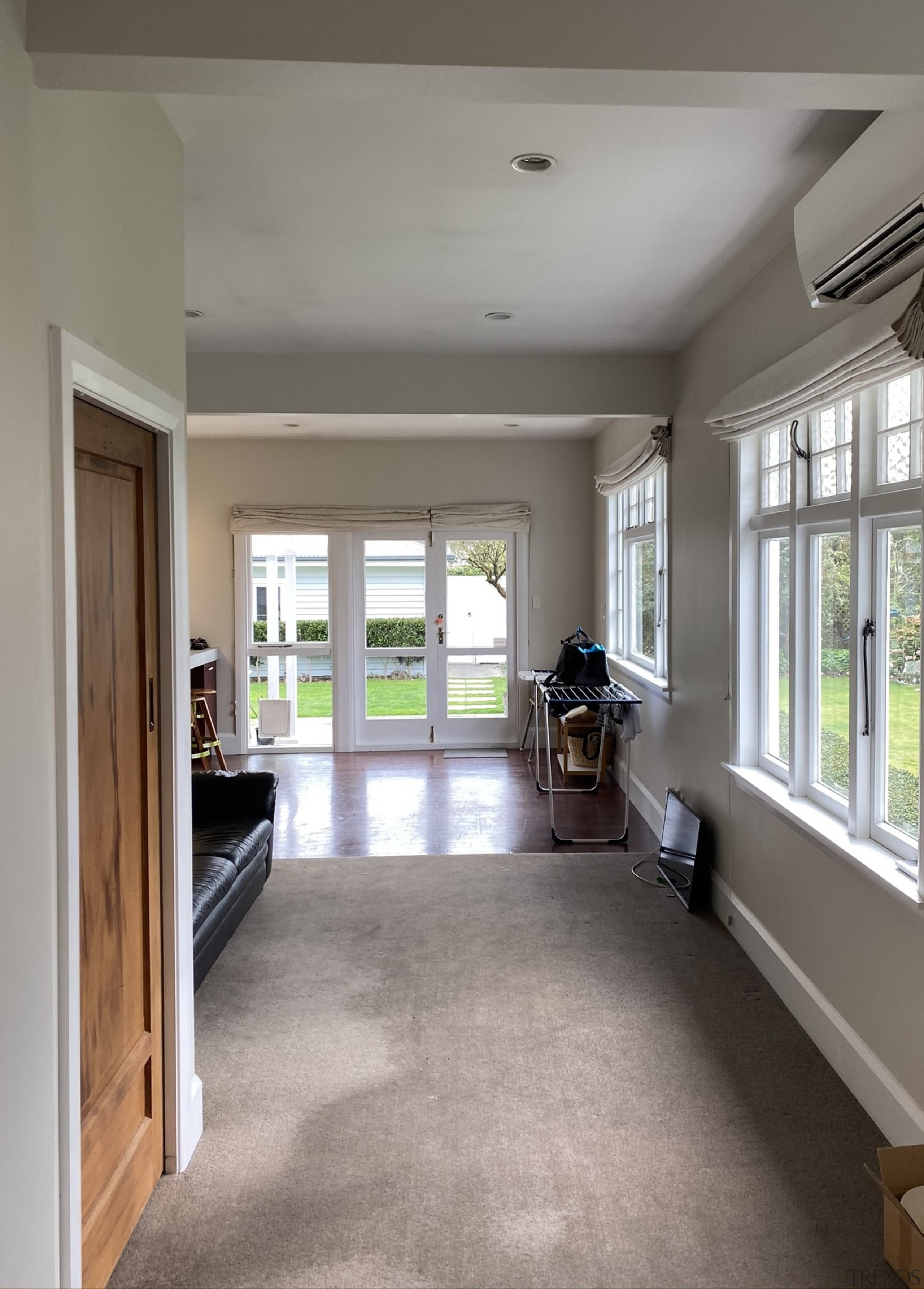 Living spaces before. - Trajectory of sunlight - 