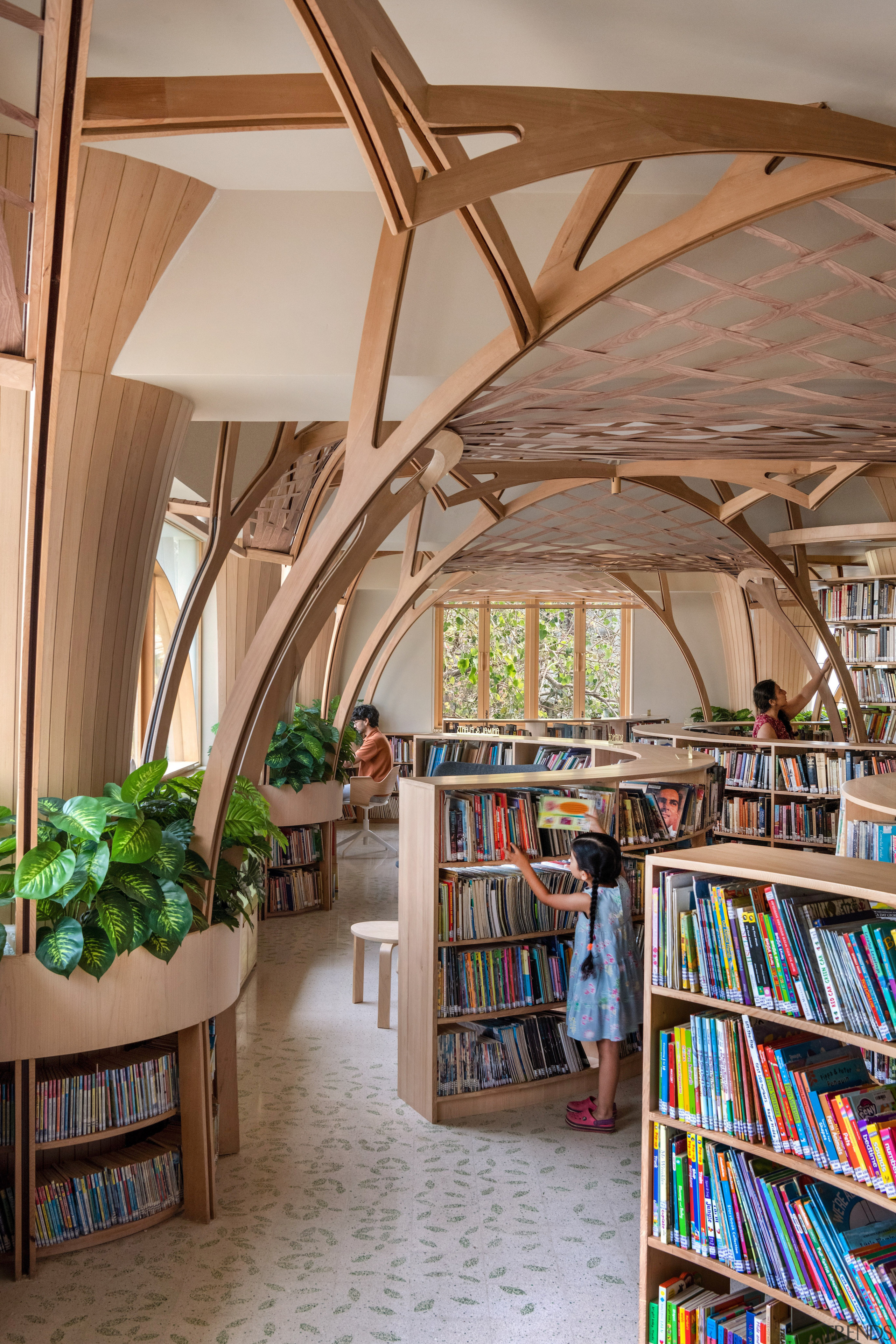 Browsing in hedges, with the corner workspace in 