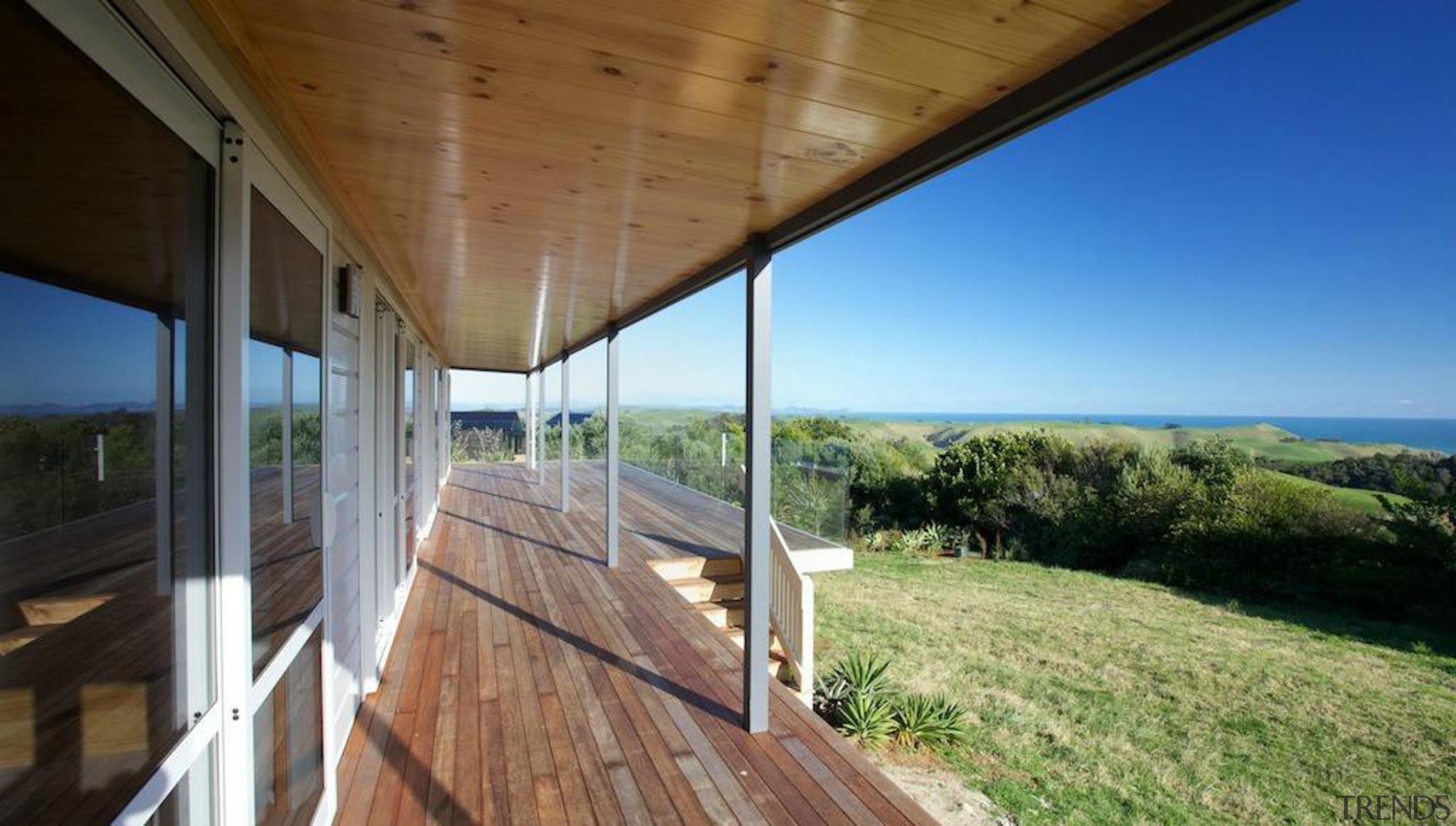 mg1703low.jpg - mg1703low.jpg - architecture | cottage | architecture, cottage, daylighting, estate, home, house, outdoor structure, porch, property, real estate, sky, window, wood