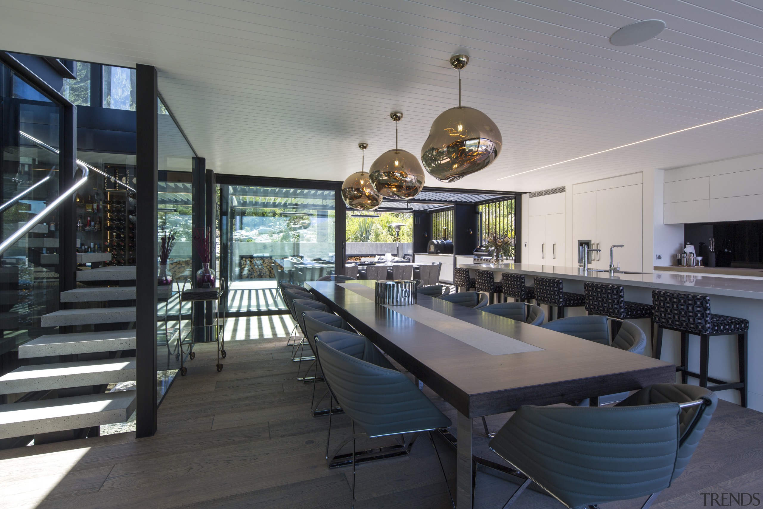 ​​​​​​​Through extensive glazing, a glass lift and a house, interior design, glass lift, Gary Todd Architecture, 