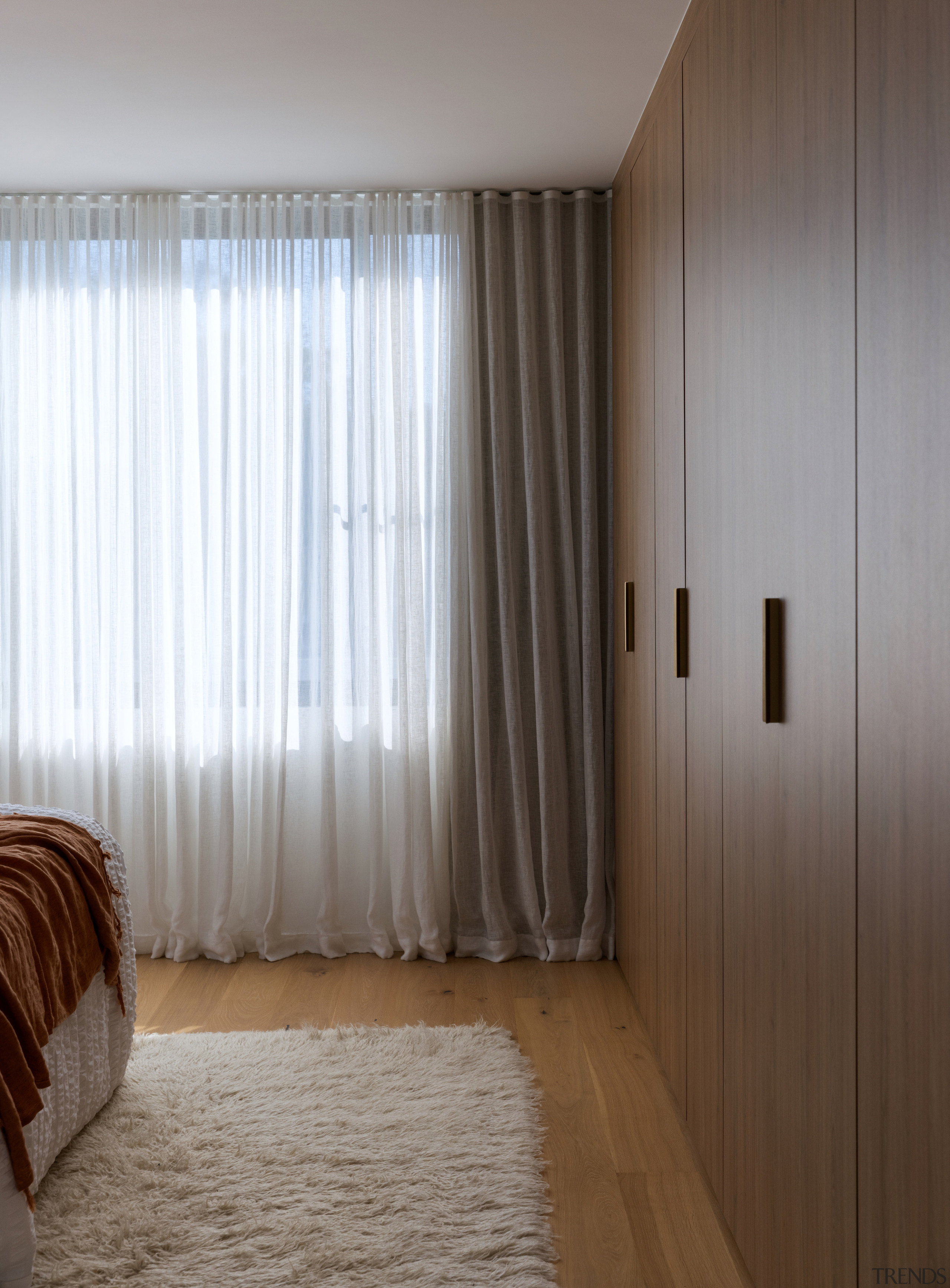 Master bedroom built-in wardrobe. - Vintage tones, modern 