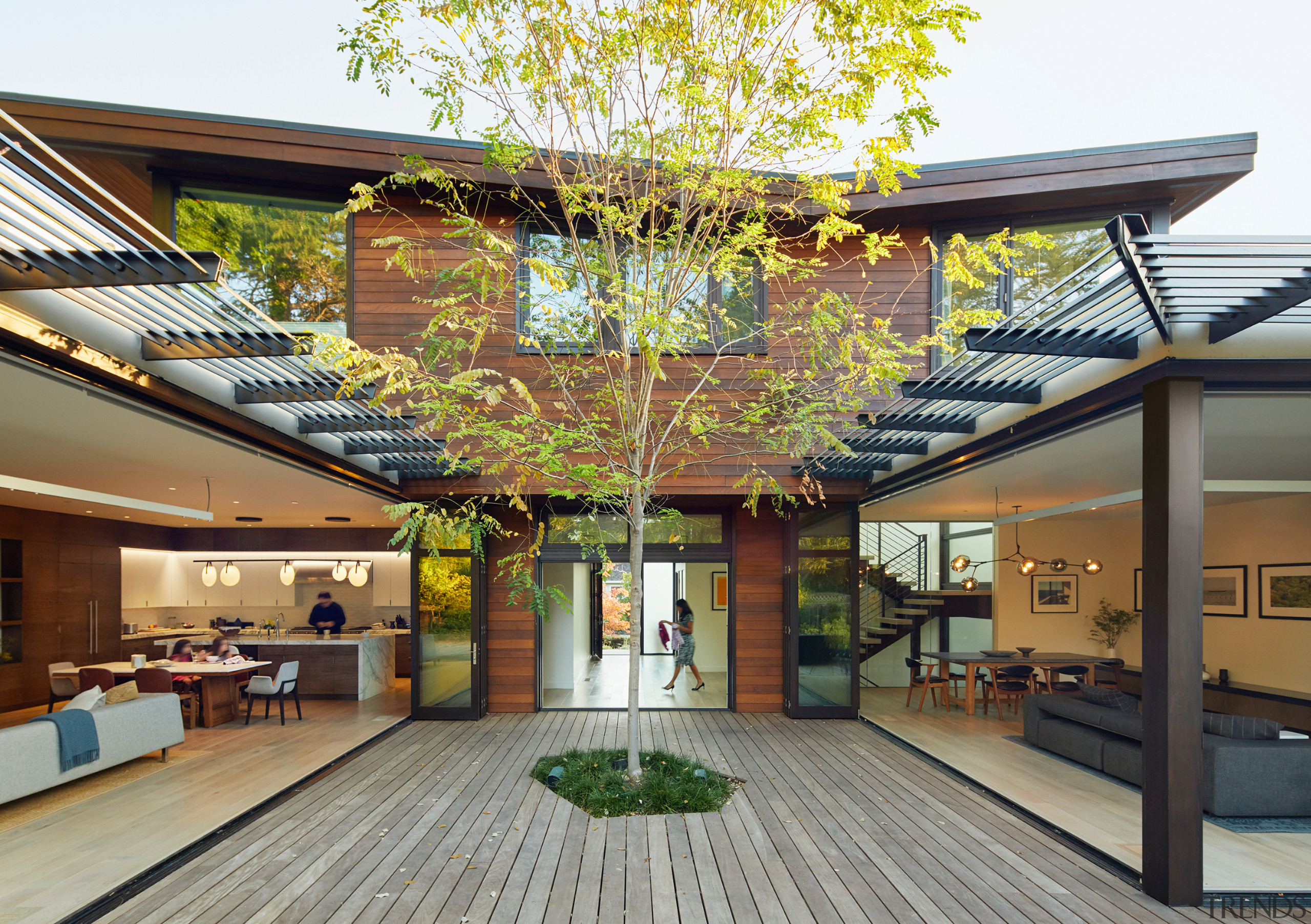 Organised around a courtyard, this residence provides a 