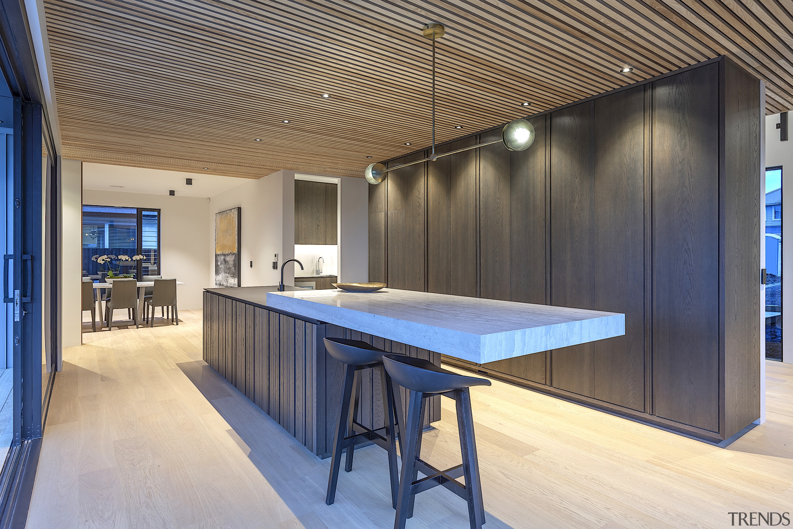 Hanging out in style – for this kitchen by Cube Dentro a cantilevered architecture, building, ceiling, design, floor, flooring, furniture, glass, hardwood, home, house, interior design, office, property, real estate, room, table, wood, gray