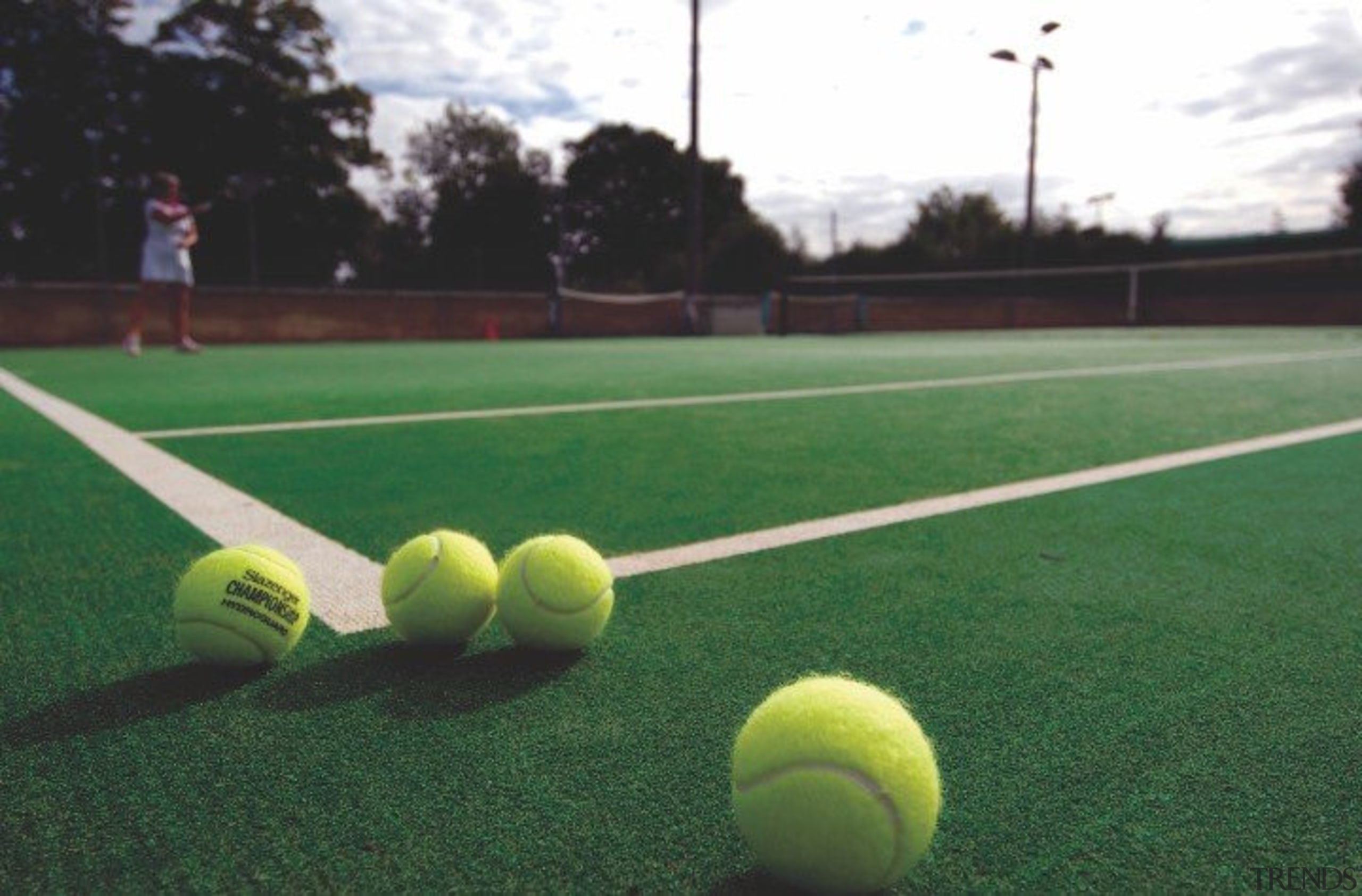 Sport - artificial turf | ball | ball artificial turf, ball, ball game, football, games, grass, green, leisure, line, net, pallone, plant, player, sport venue, sports, sports training, tennis ball, tennis court, yellow, green