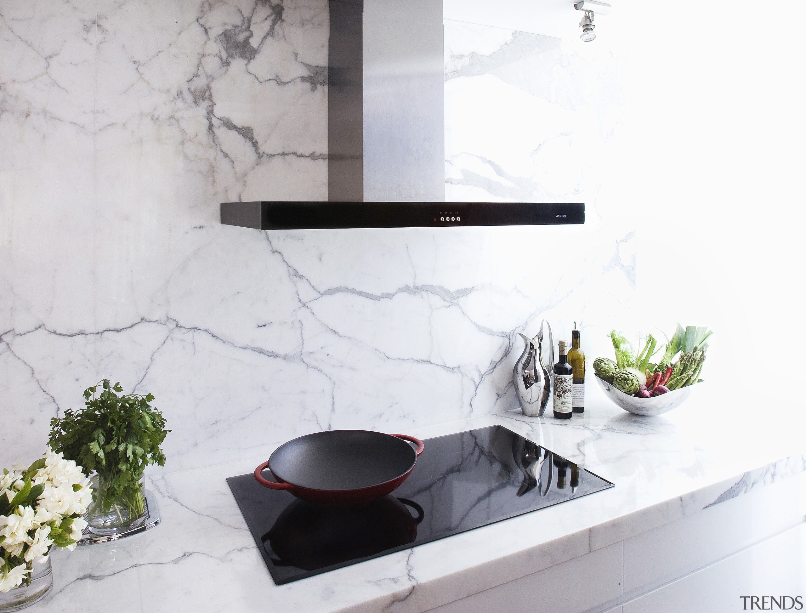 Linea range products from Smeg, distributed by Applico; interior design, product design, table, tap, white