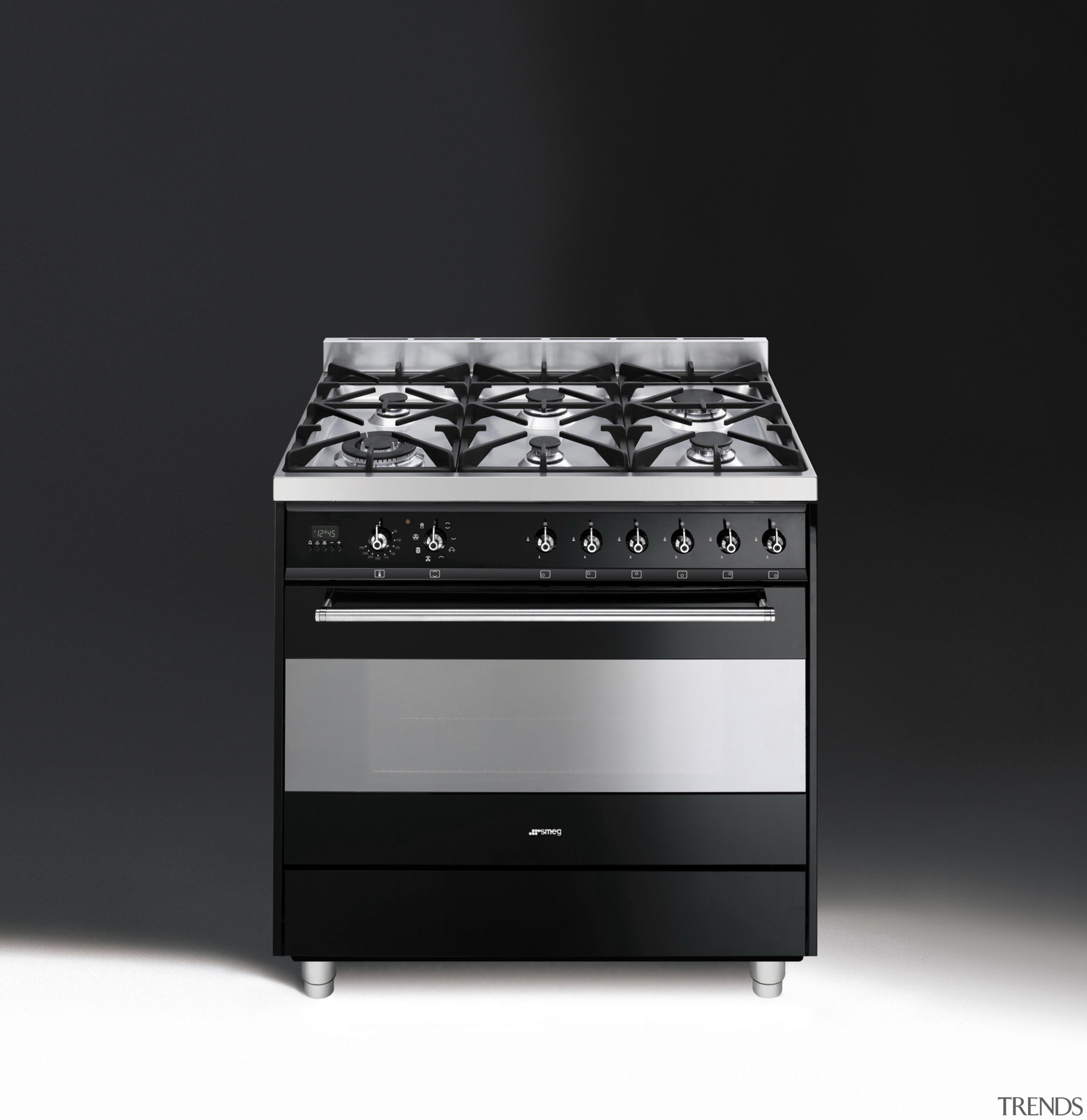 Freestanding cookers in the Smeg vintage range include electronic instrument, gas stove, home appliance, kitchen appliance, kitchen stove, major appliance, product, product design, black