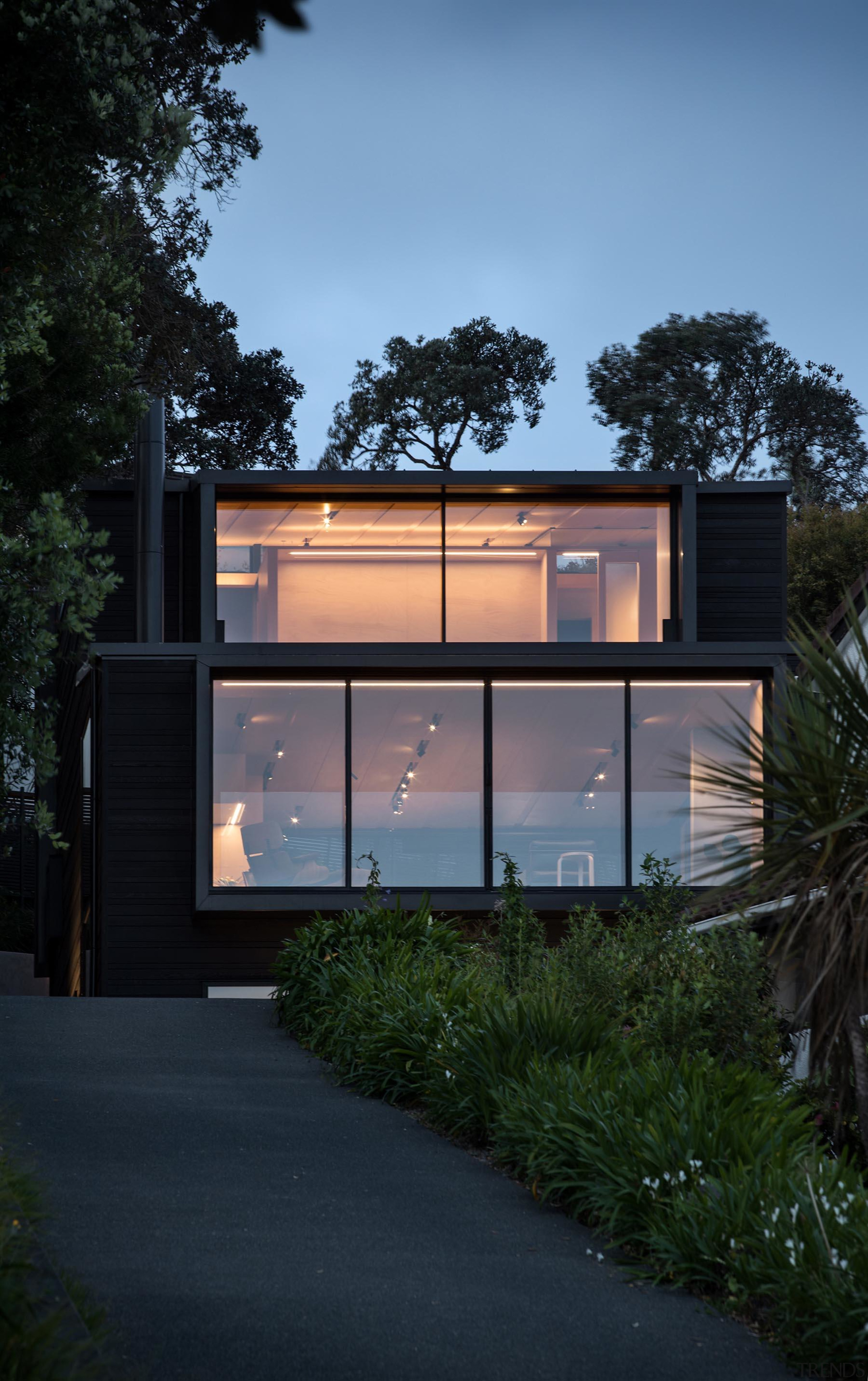 Housing: Bay House by SGA (Strachan Group Architects) architecture, building, elevation, facade, home, house, real estate, residential area, window, black