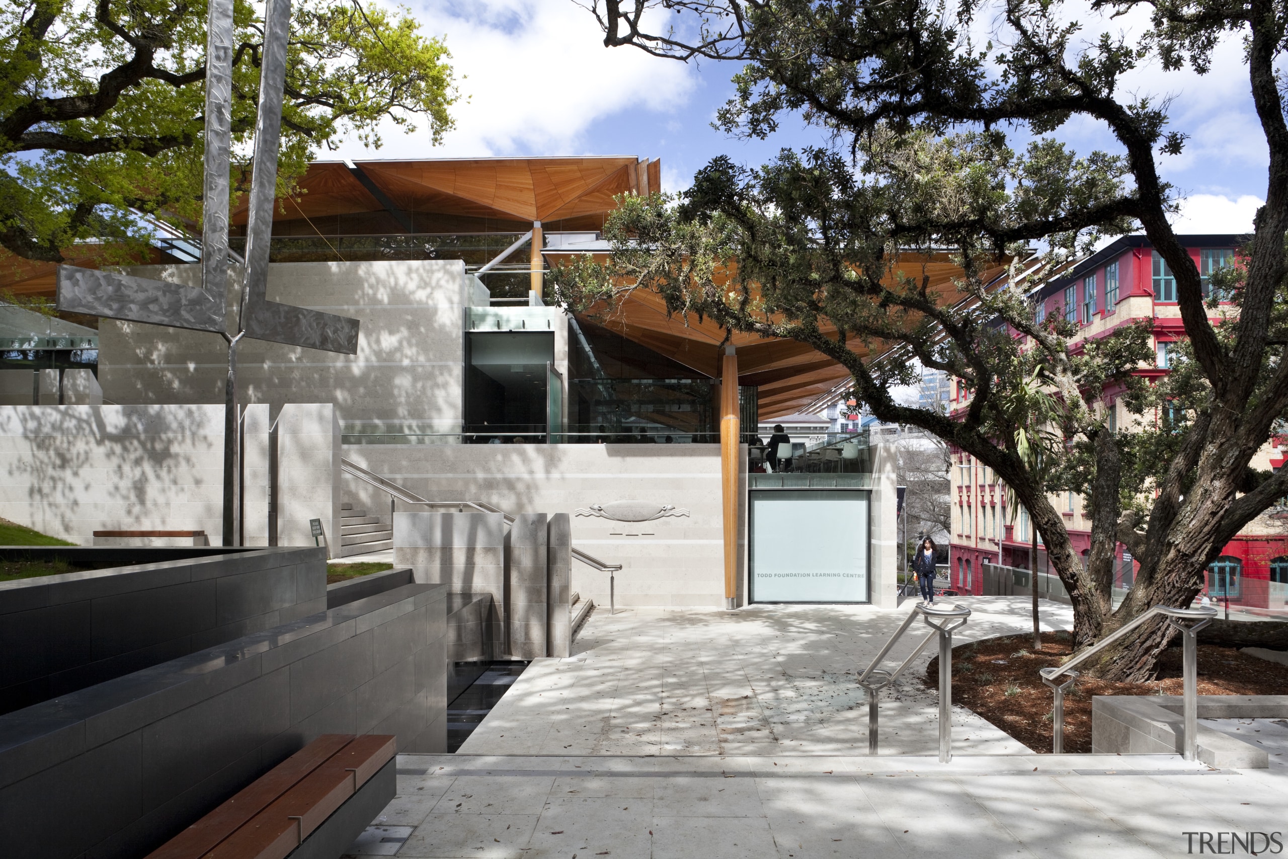 Here is a view of the Auckland Art architecture, home, house, outdoor structure, real estate, tree, black, white