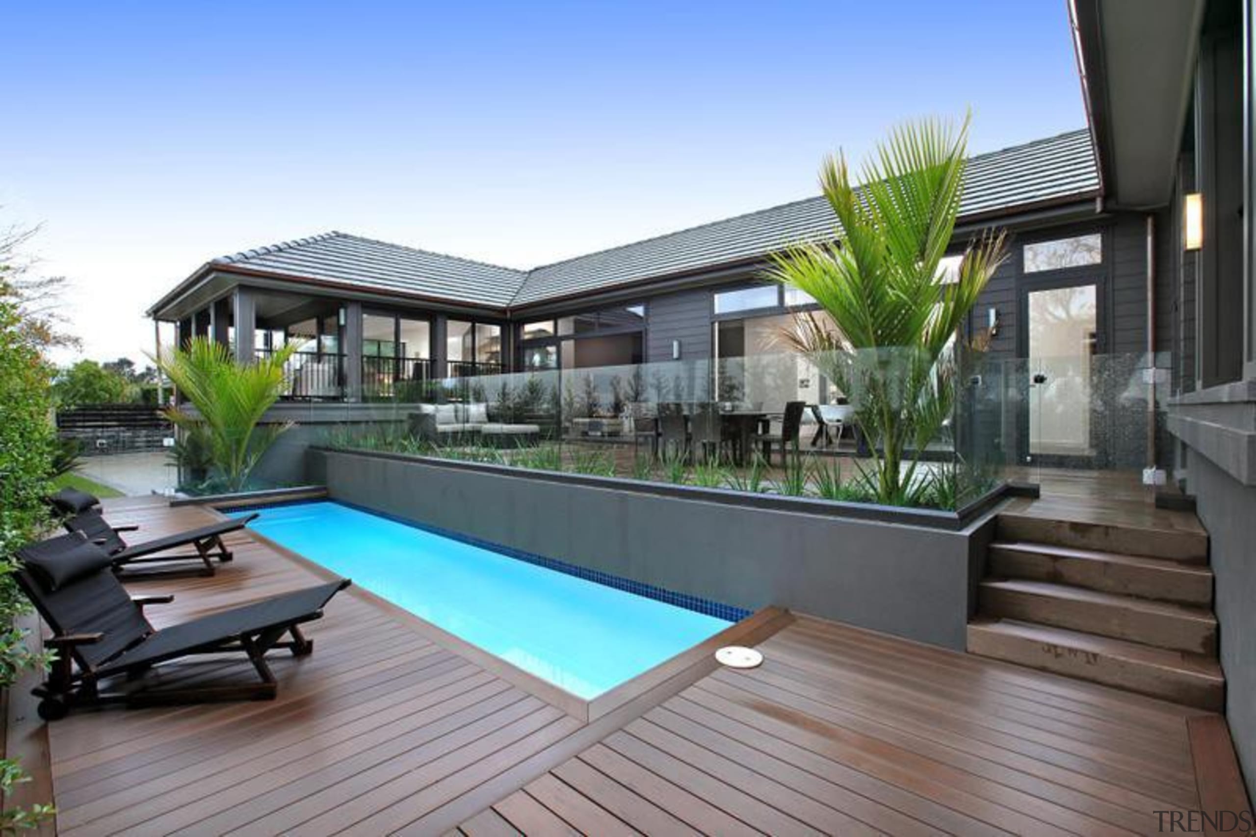 QWICKBUILD is the award-winning aluminium sub-frame system by apartment, backyard, condominium, deck, estate, home, house, leisure, outdoor structure, penthouse apartment, property, real estate, residential area, resort, roof, swimming pool, gray