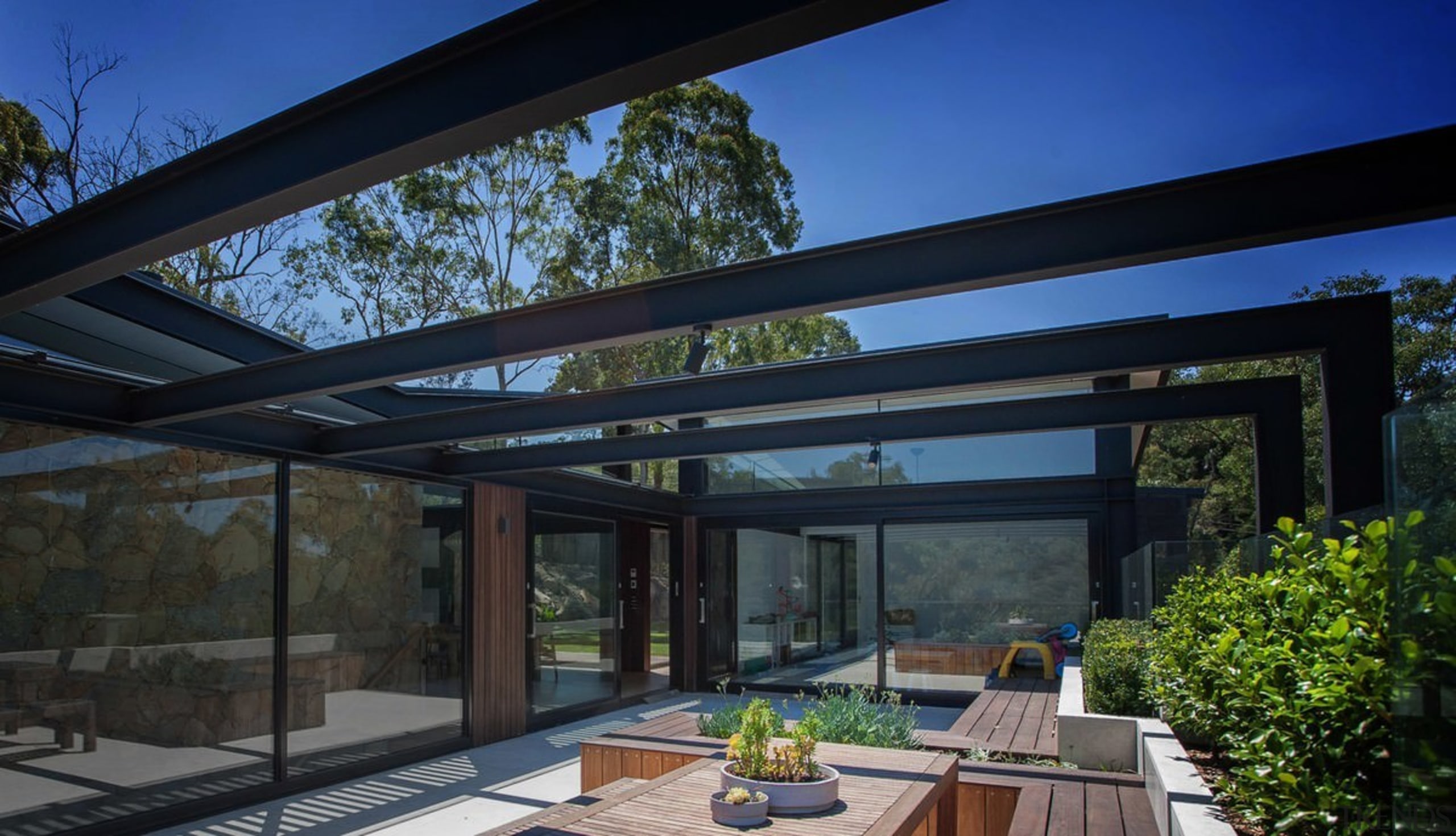 Architect: Alexandra Buchanan ArchitecturePhotography by Debra McFadzean architecture, daylighting, house, outdoor structure, patio, property, real estate, roof, shade, window, black