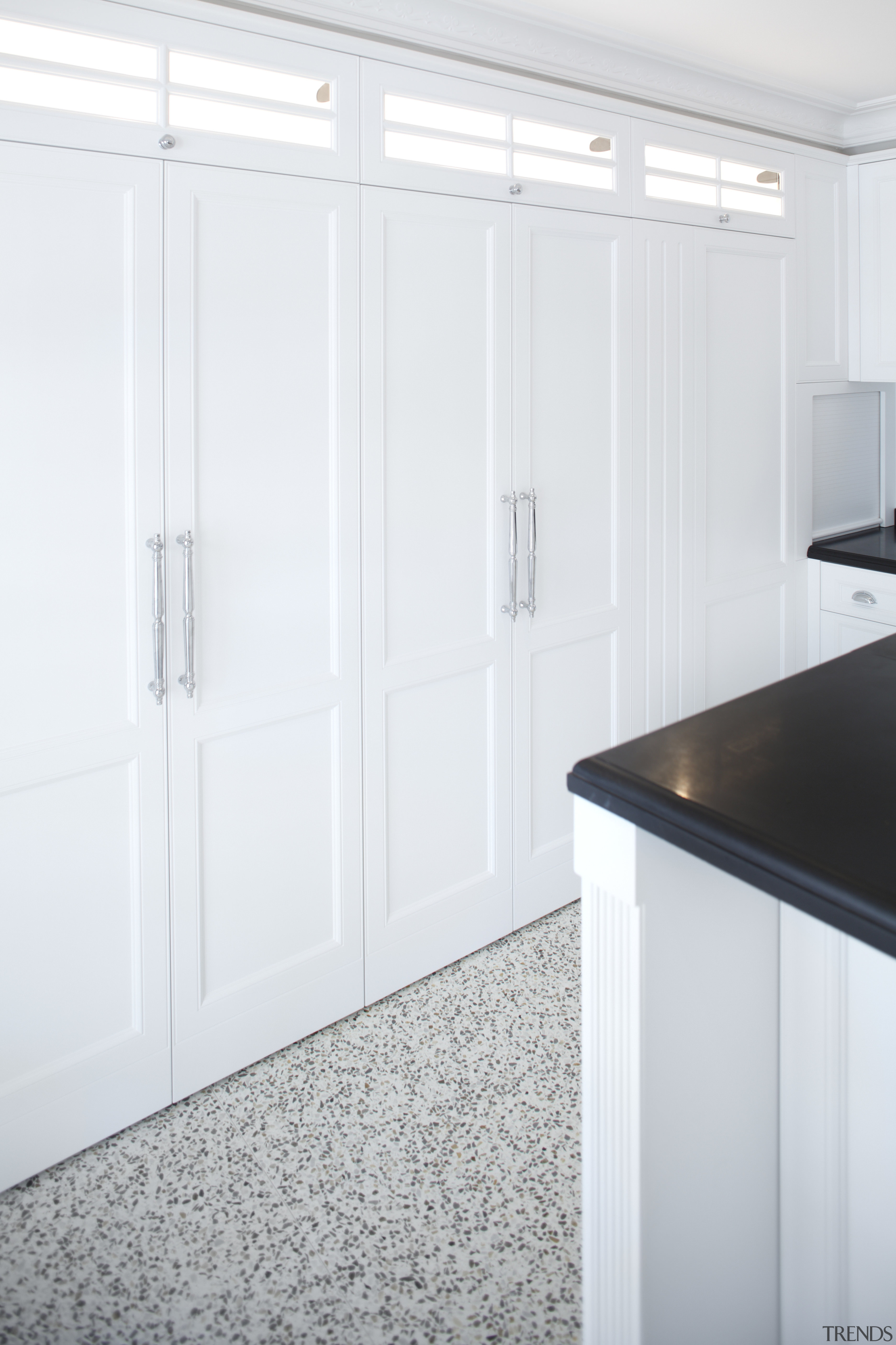 Hamptons-style transitional white kitchen - Hamptons-style transitional white floor, glass, interior design, wall, white