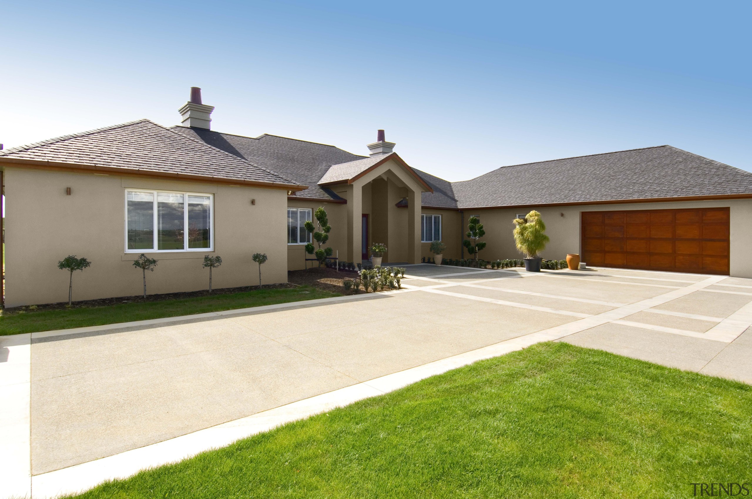 d2x3184 - backyard | cottage | elevation | backyard, cottage, elevation, estate, facade, grass, home, house, land lot, landscape, landscaping, lawn, property, real estate, residential area, roof, siding, window, yard, white